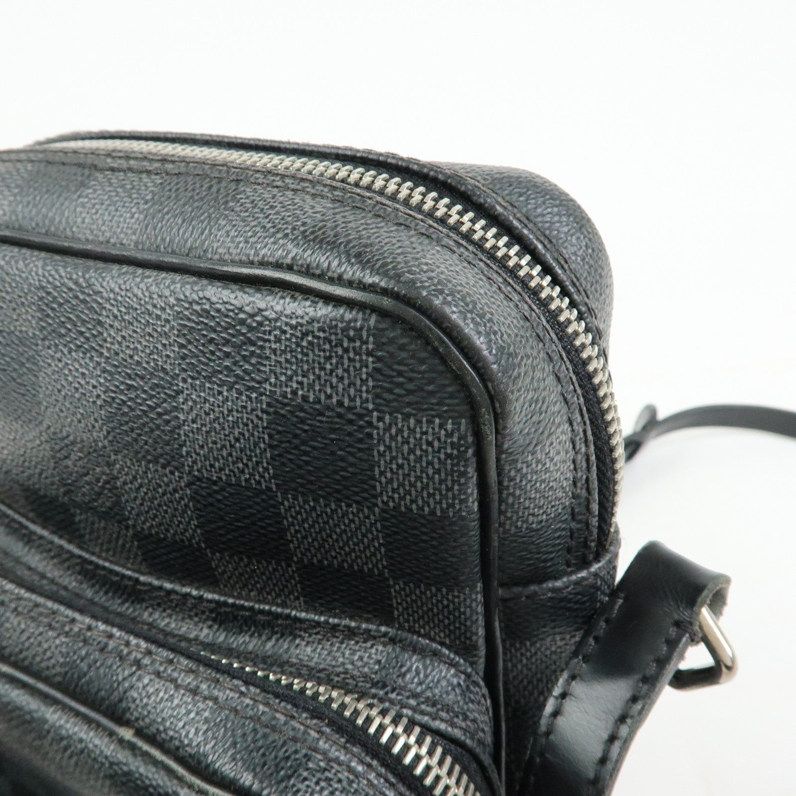Louis Vuitton Damier Graphite Rem Shoulder Bag Black N41446
