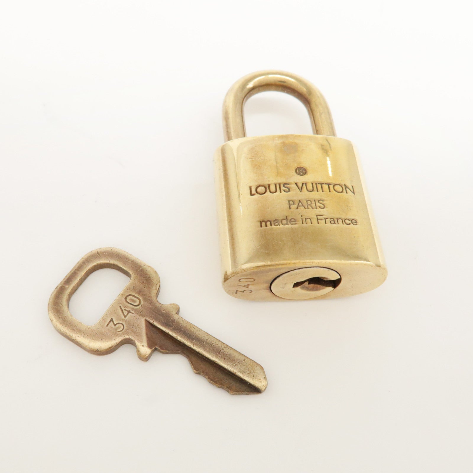 Louis Vuitton Set of 10 Lock & Key Cadena Key Lock Metal Gold Used