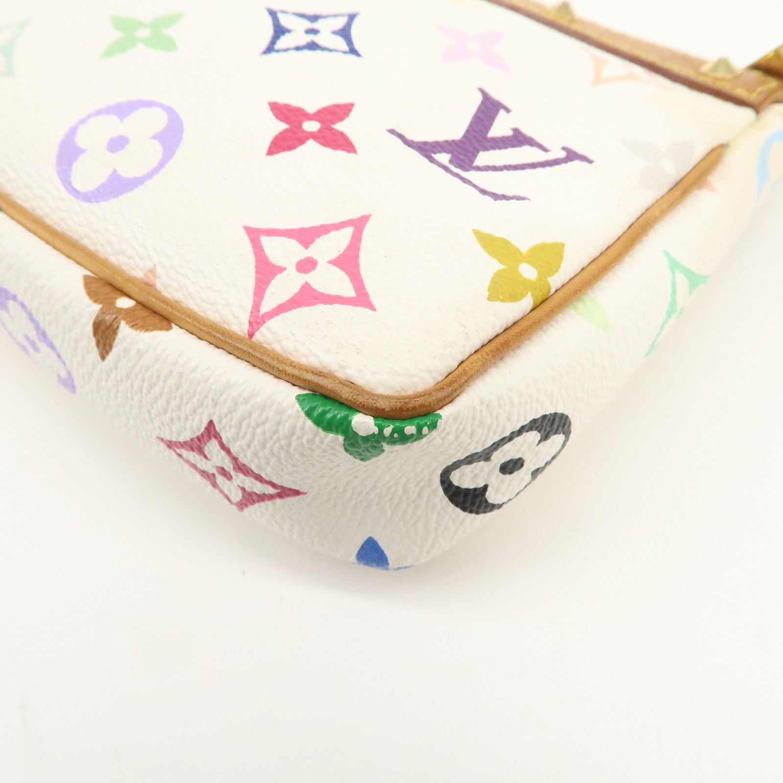 Louis Vuitton Monogram Multicolor Pochette Accessoires Blanc M92649