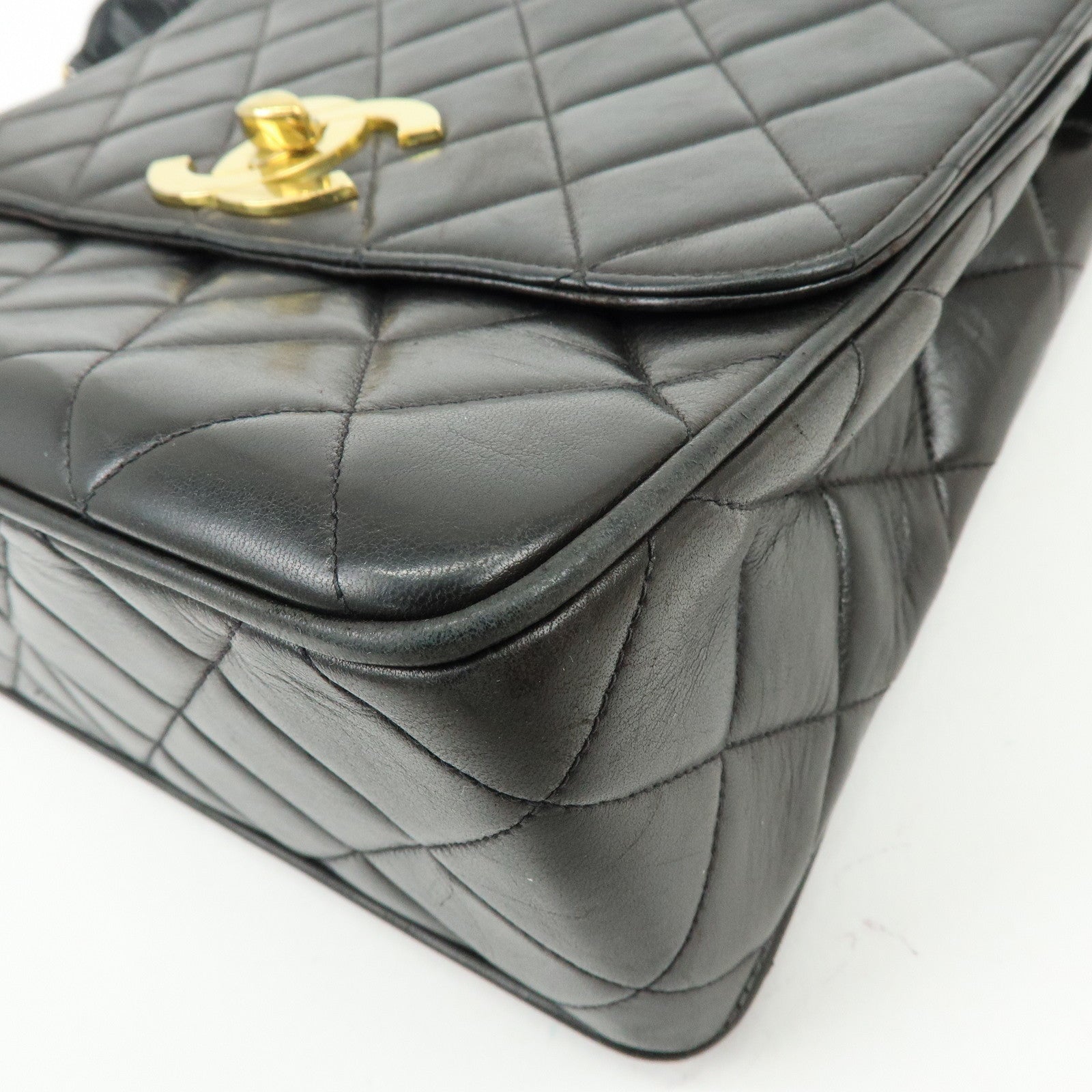 CHANEL Matelasse Lamb Skin Chain Flap Shoulder Bag Black