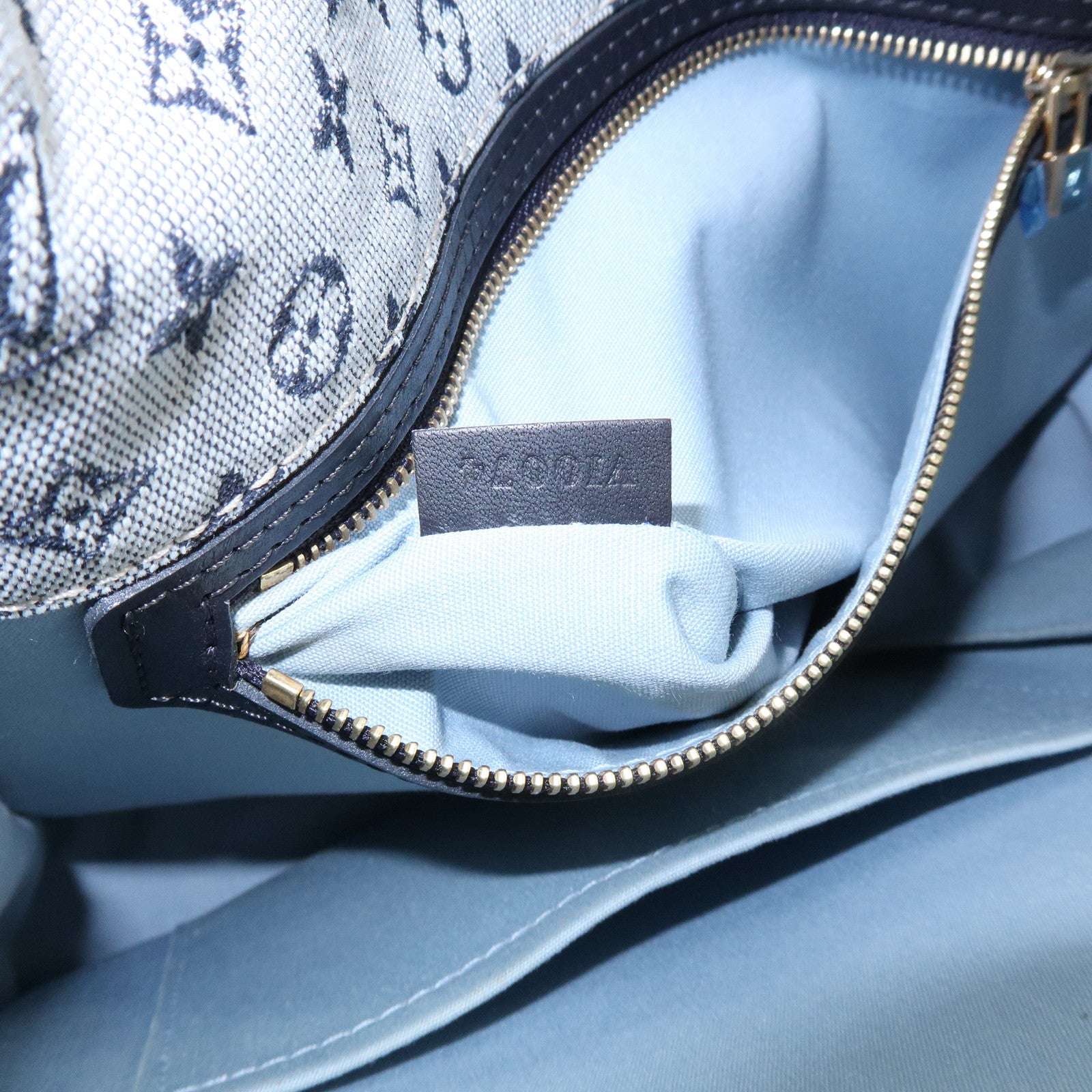 Louis Vuitton Monogram Mini Buzas Marie Kate Shoulder Bag M92320