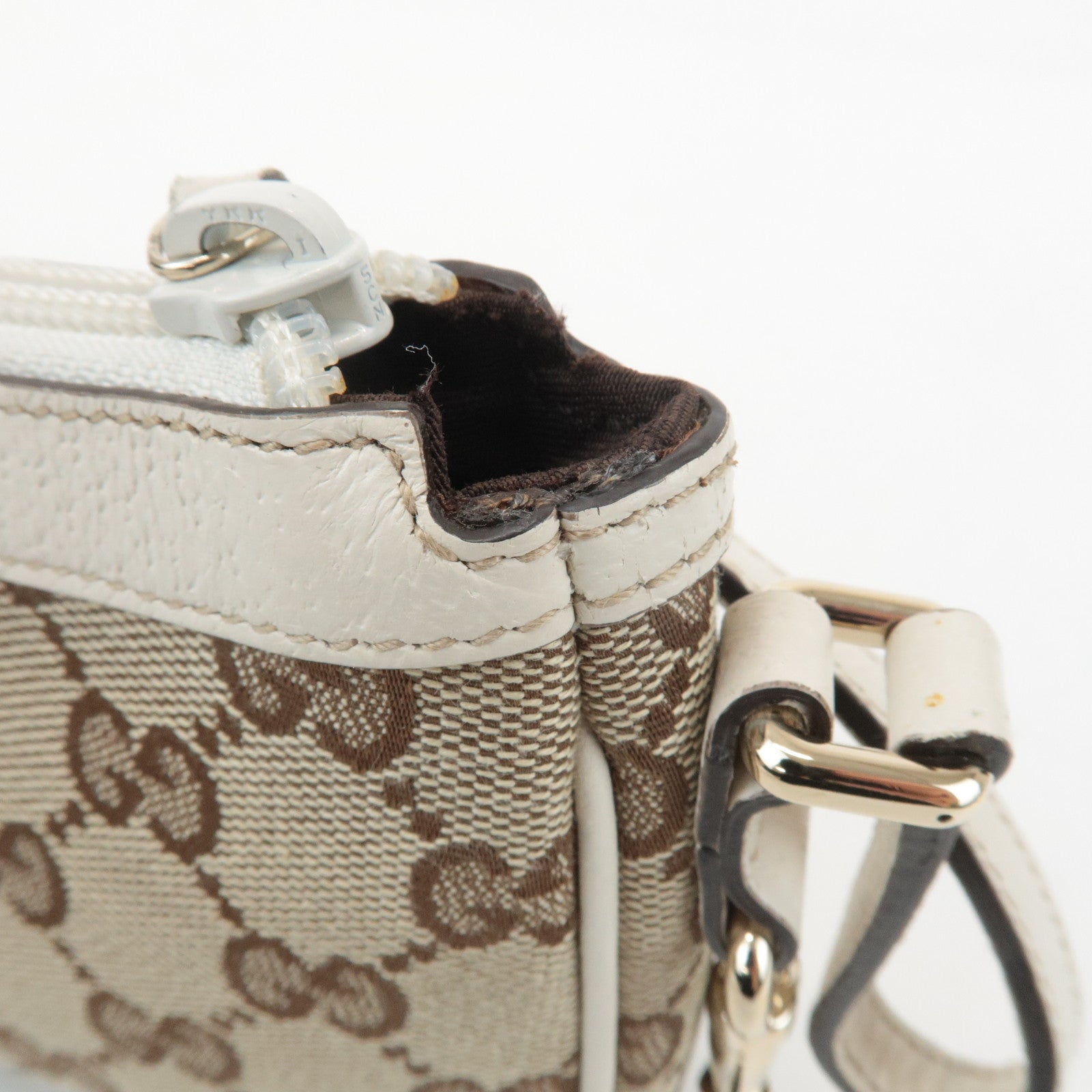 GUCCI GG Canvas Leather Accessory Pouch Hand Bag Beige Ivory 154432 Used