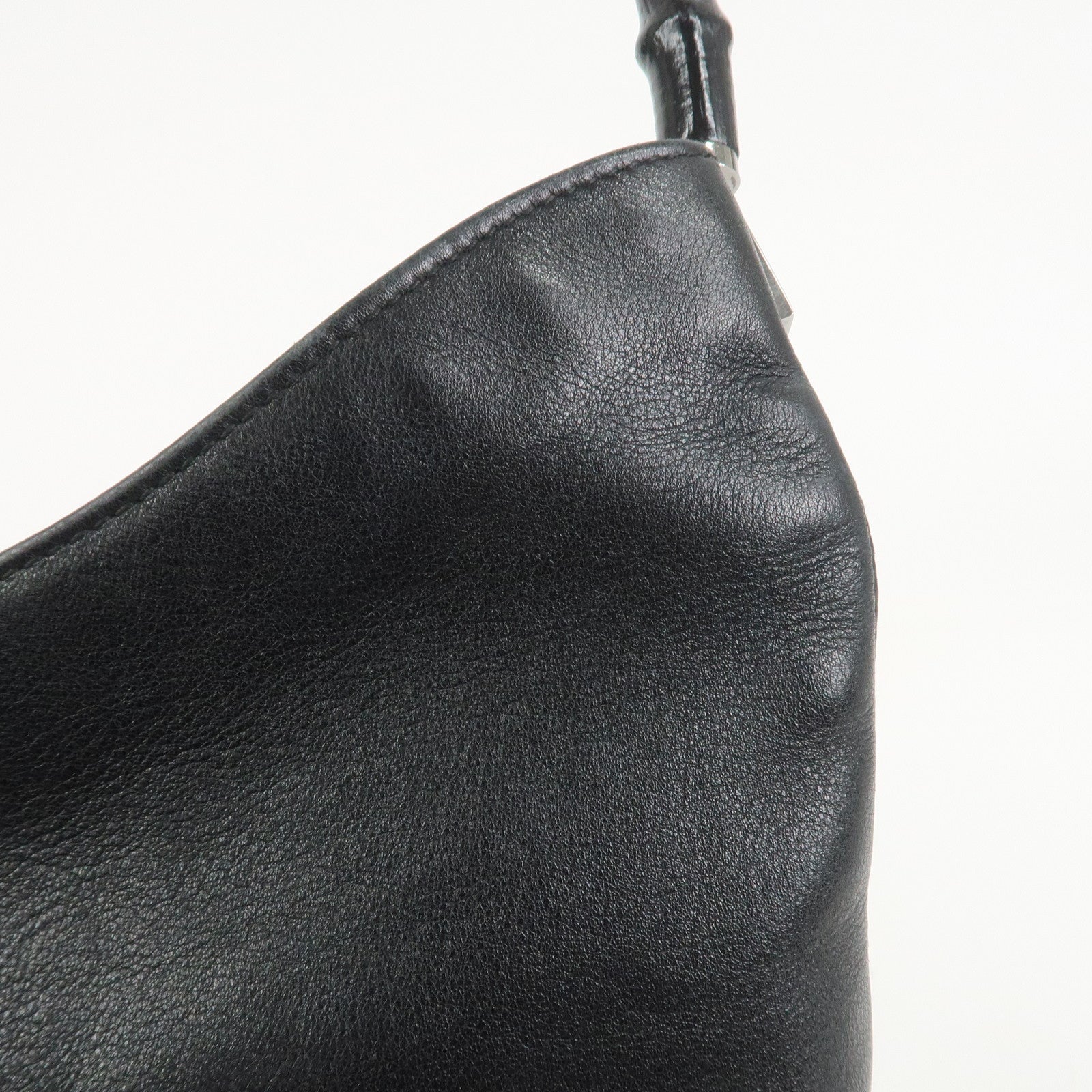 GUCCI Bamboo Leather Shoulder Bag Hand Bag Black 001・3244