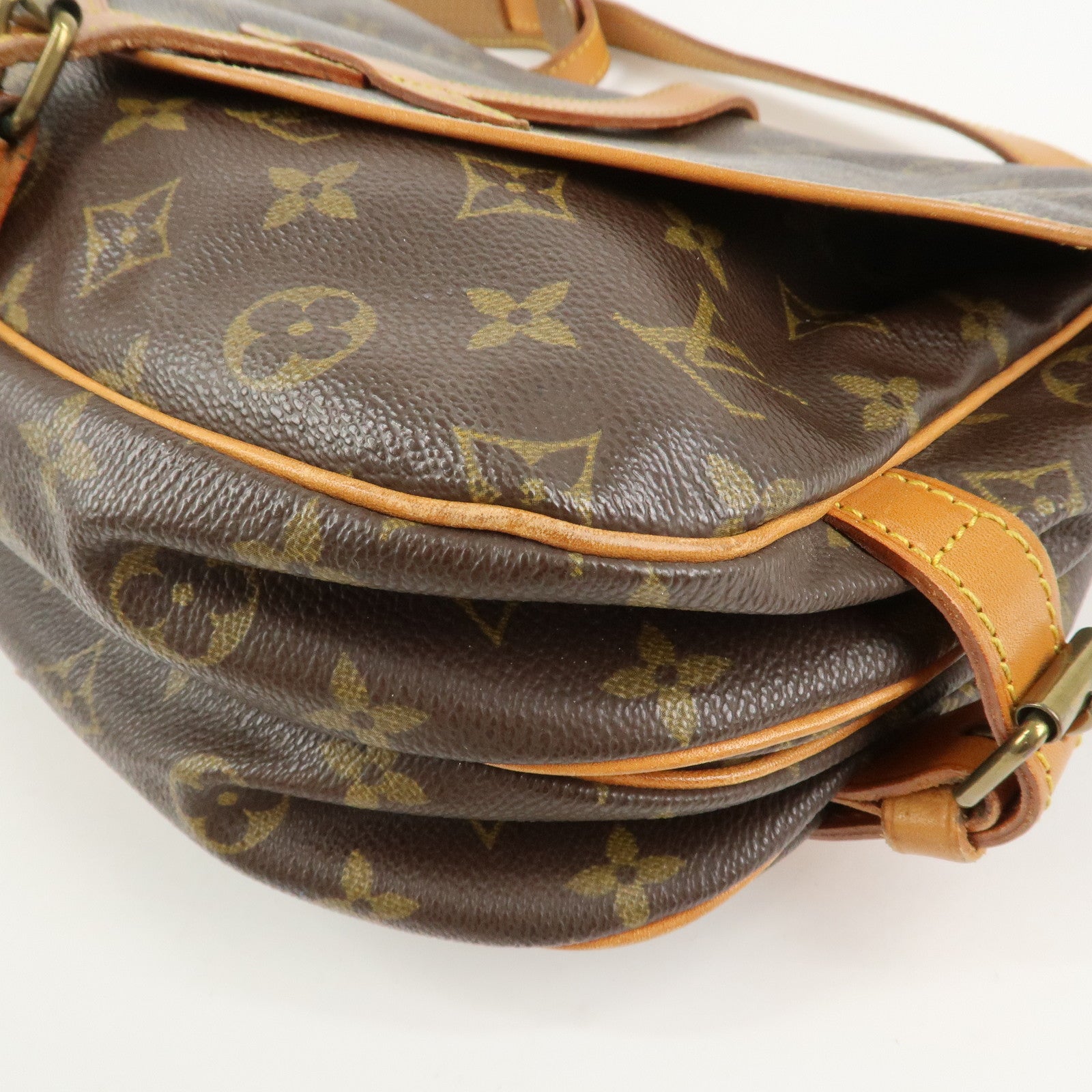 Louis Vuitton Monogram Saumur 30 Shoulder Bag Brown M42256