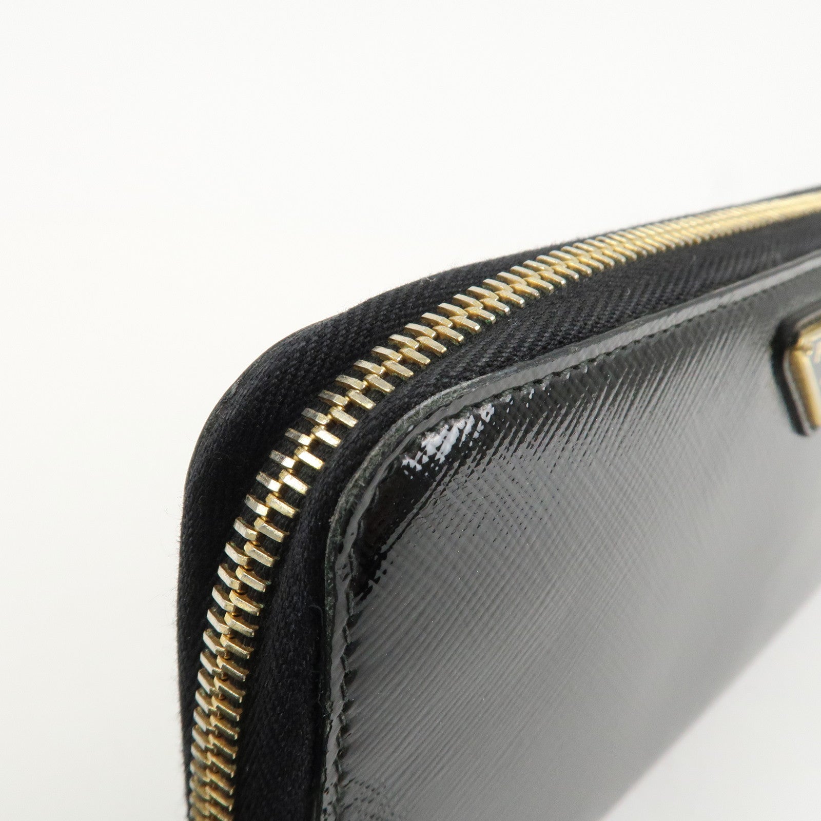 PRADA Logo Saffiano Vernis Leather Round Zipper Long Wallet 1ML506 Used