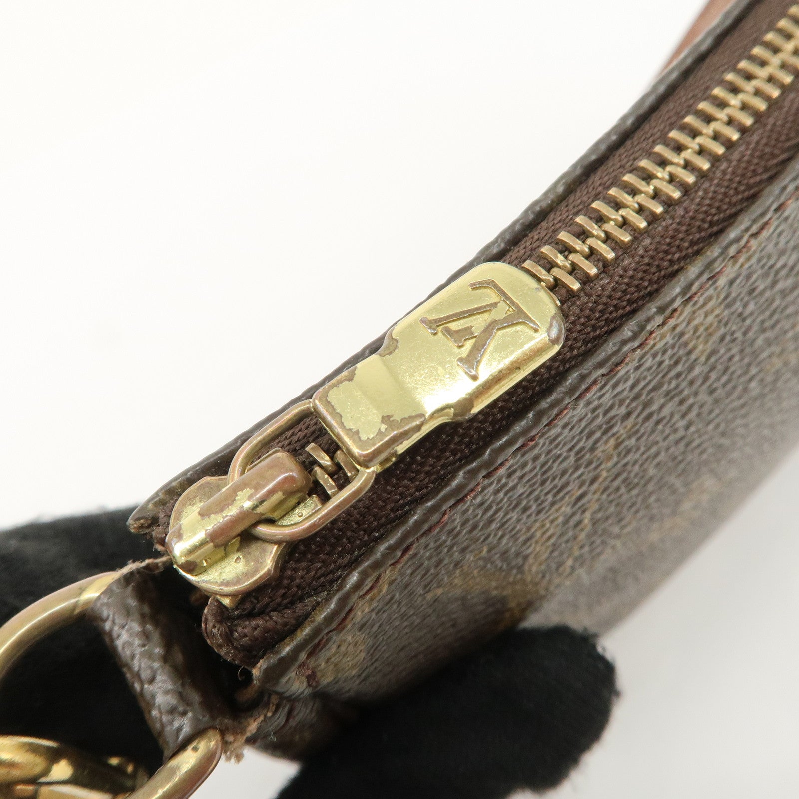 Louis Vuitton Monogram Pochette Accessoires Hand Bag Brown M51980 Used