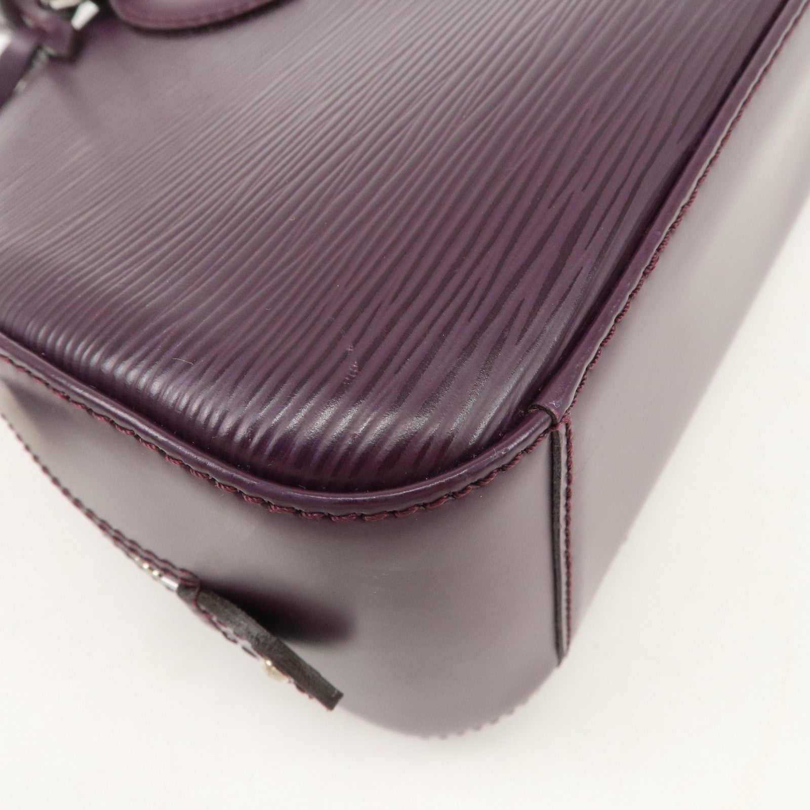 Louis Vuitton Epi Leather Jasmin Hand Bag Cassis M5285K Used