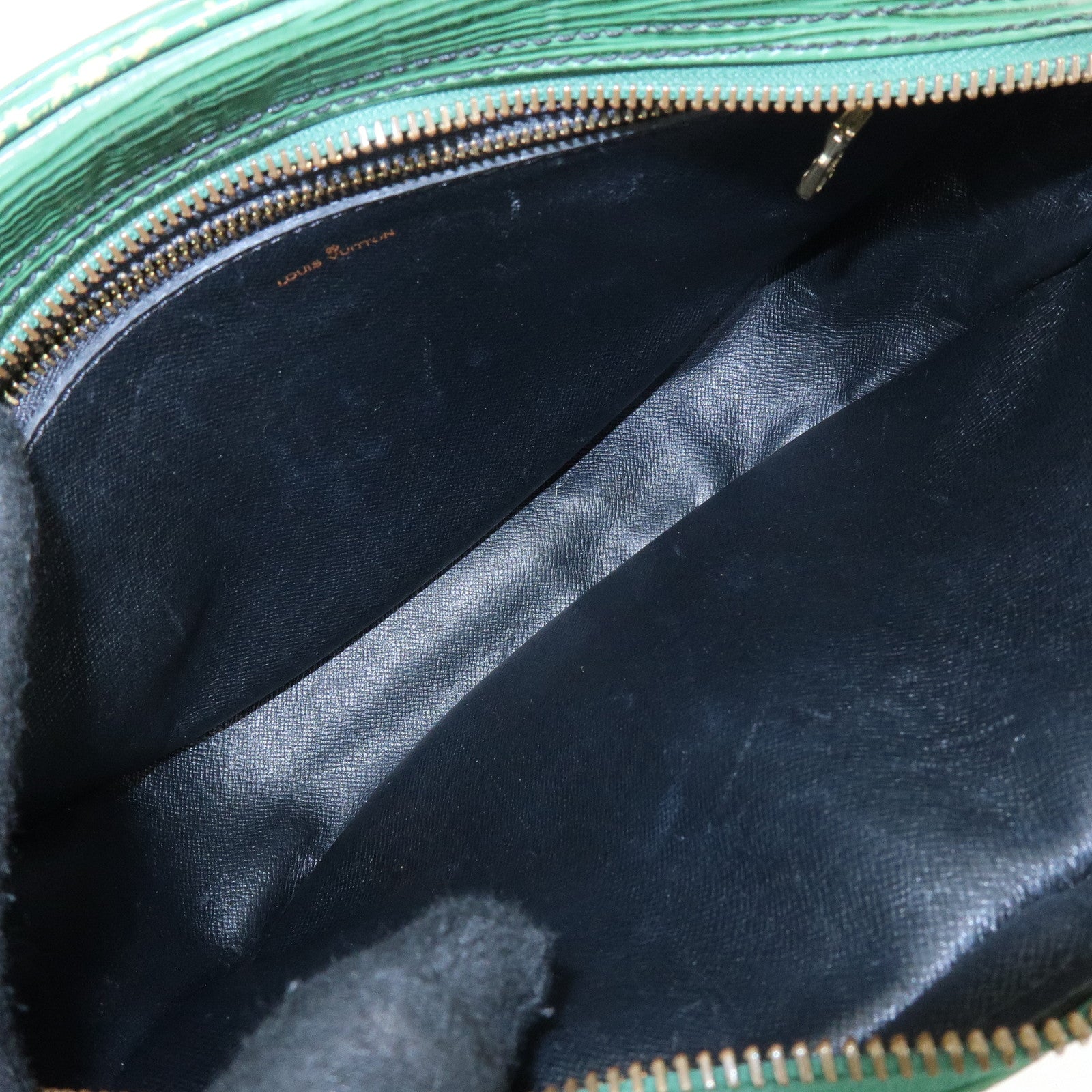 Louis Vuitton Epi Jeune Fille Shoulder Bag Borneo Green M52154