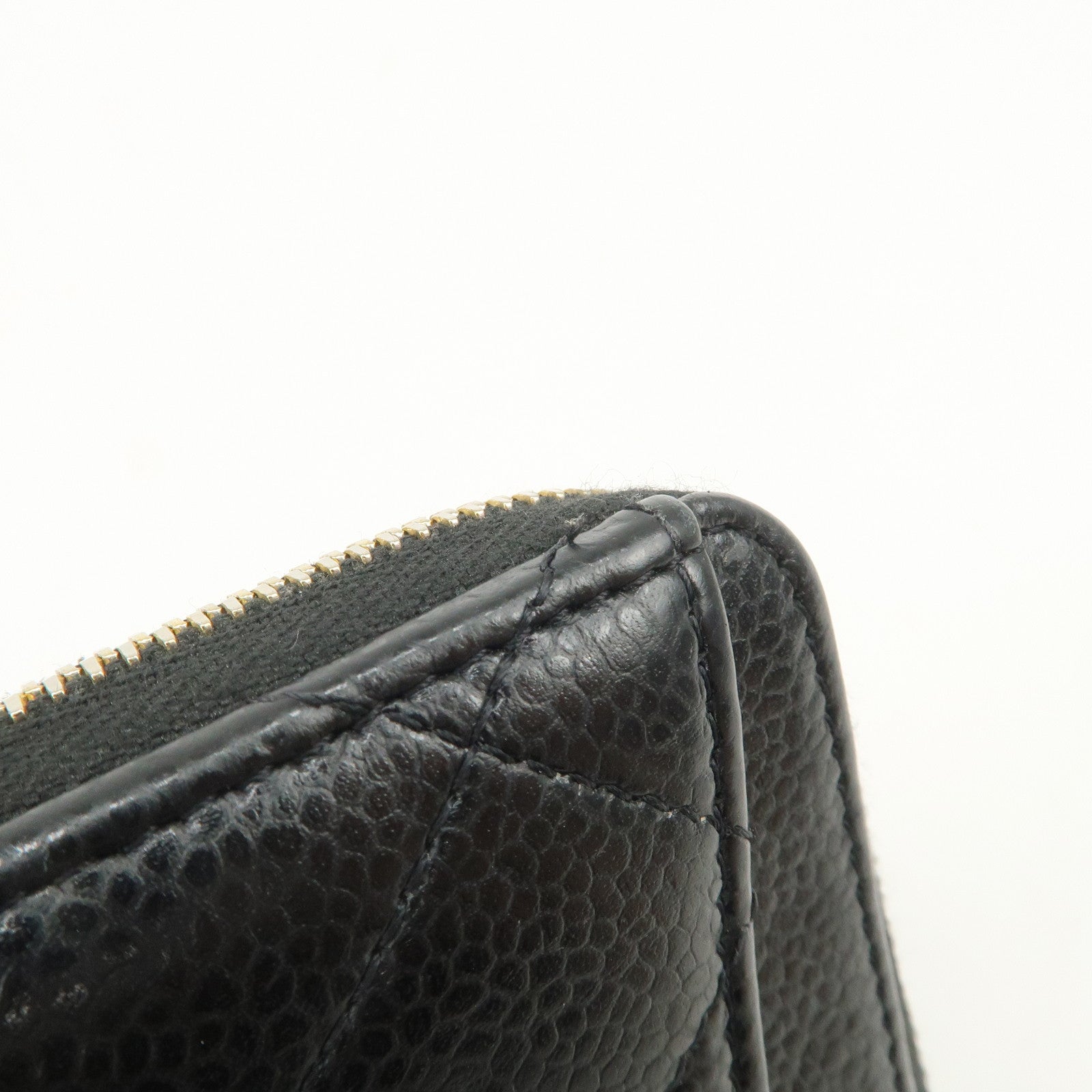 CHANEL Matelasse Caviarskin Classic Zippy Coin Case Black AP0216