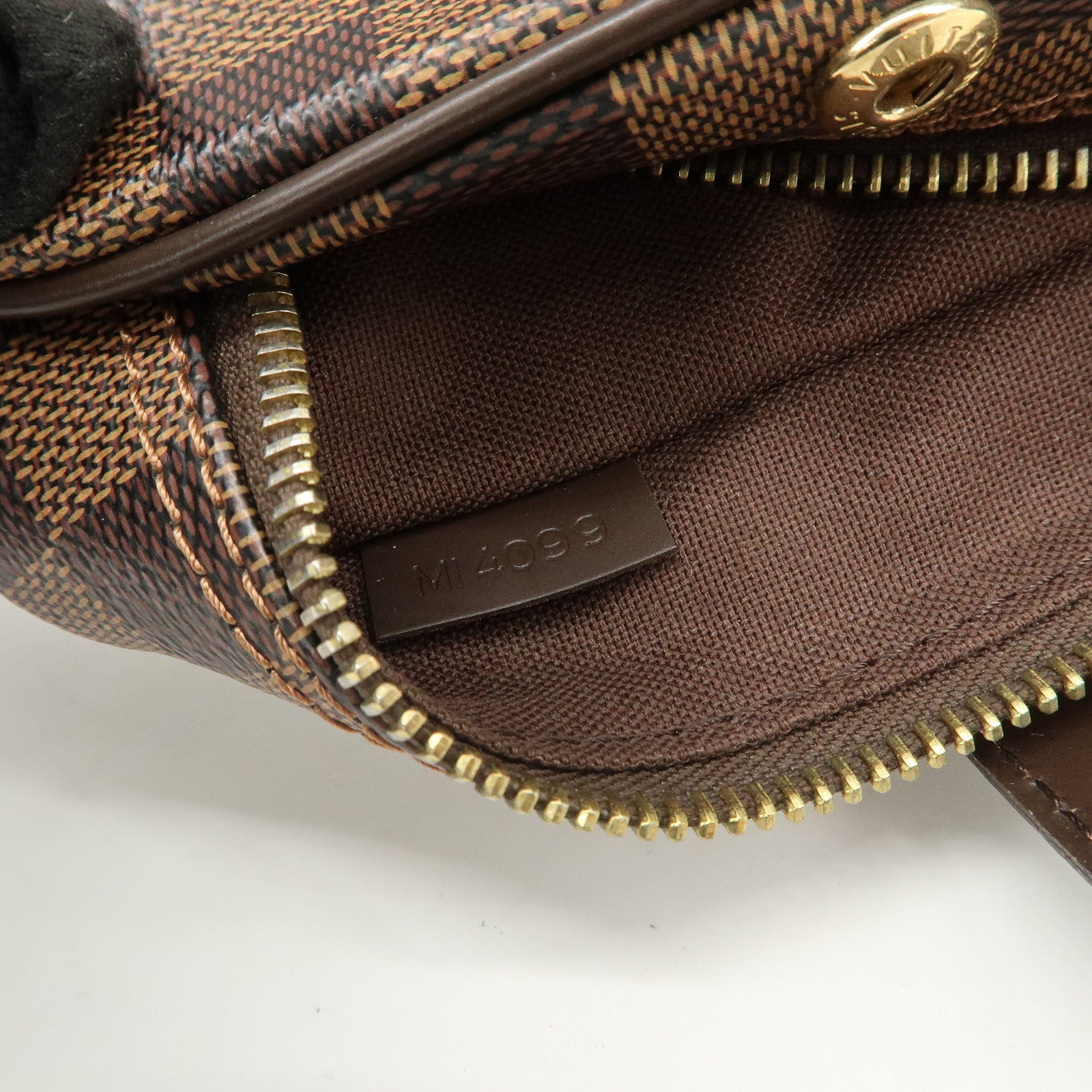 Louis Vuitton Damier Olaf PM Cross Body Shoulder Bag Brown N41442