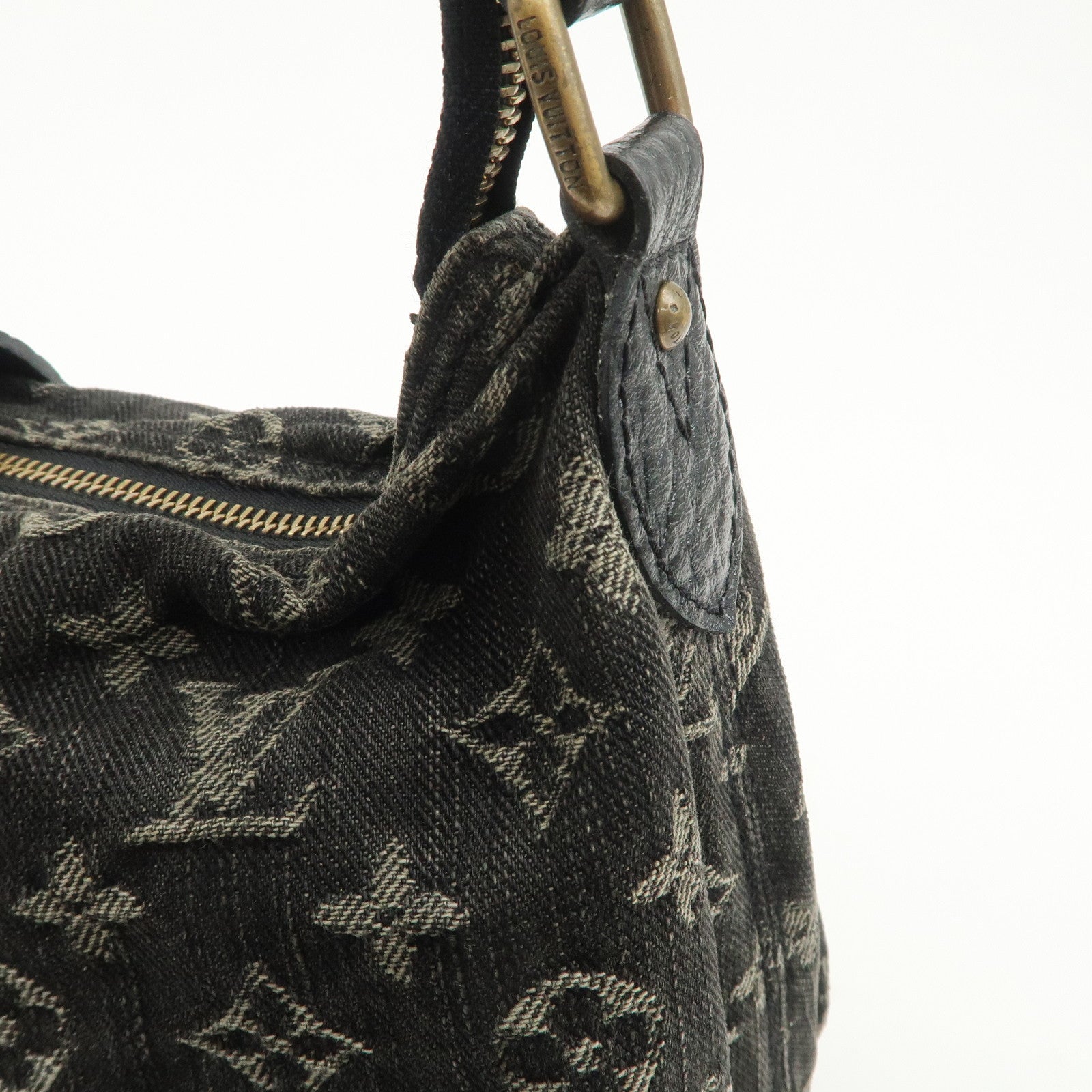 Louis Vuitton Monogram Denim Slightly Shoulder Bag Noir M95835
