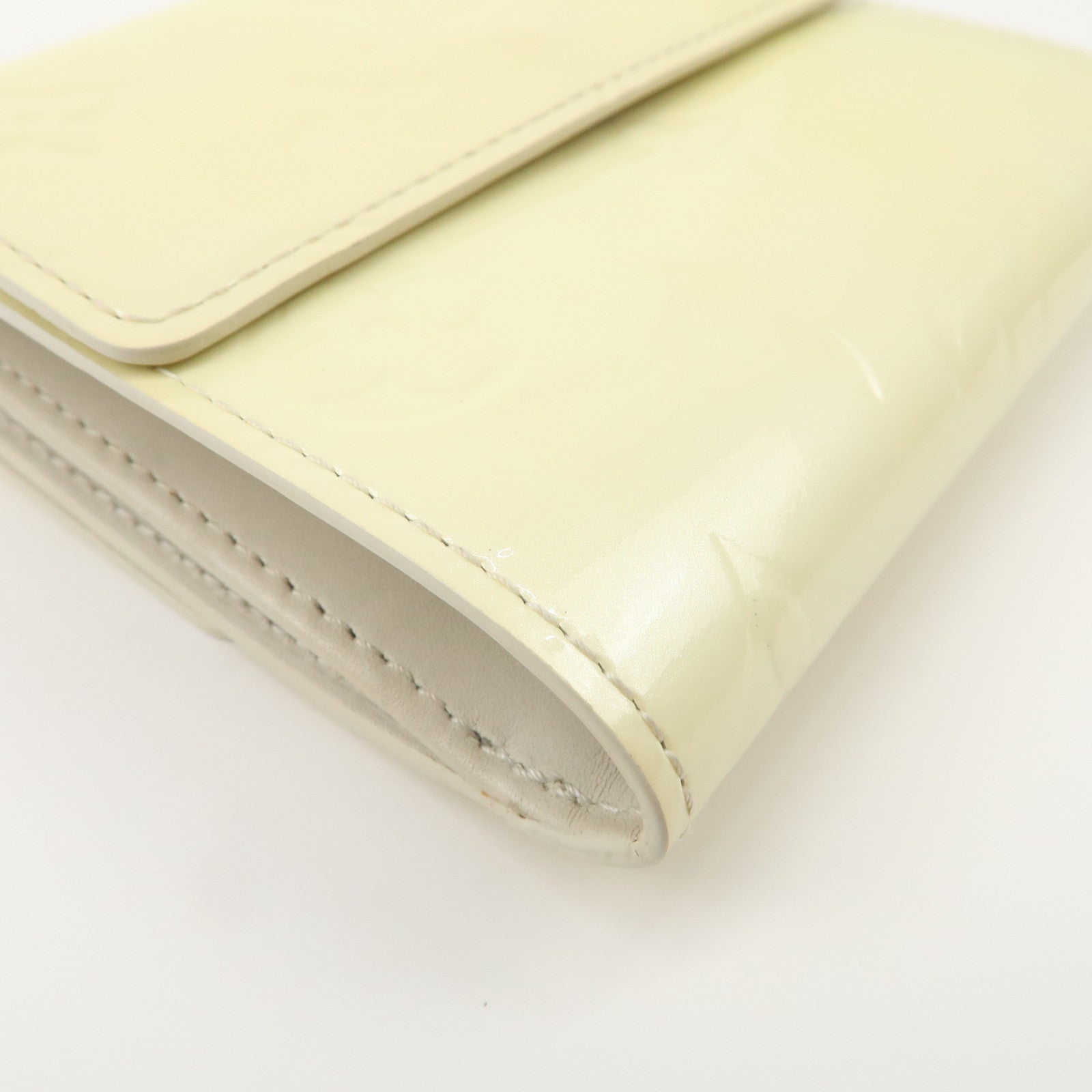 Louis Vuitton Monogram Vernis Porte Monnaie Couer Perle Compact Wallet M91351 Used