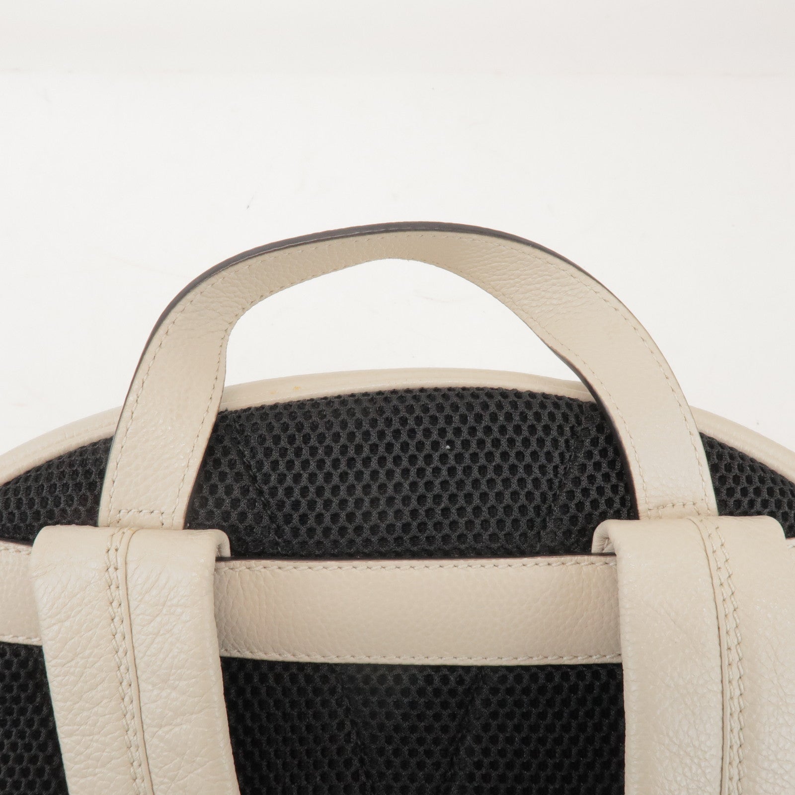 GUCCI Sherry Vintage Logo Leather Backpack Ivory 547834