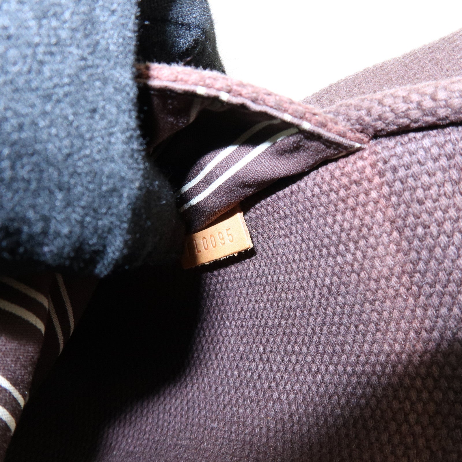 Louis Vuitton Antigua Besace PM Canvas Shoulder Bag Mocha M80661