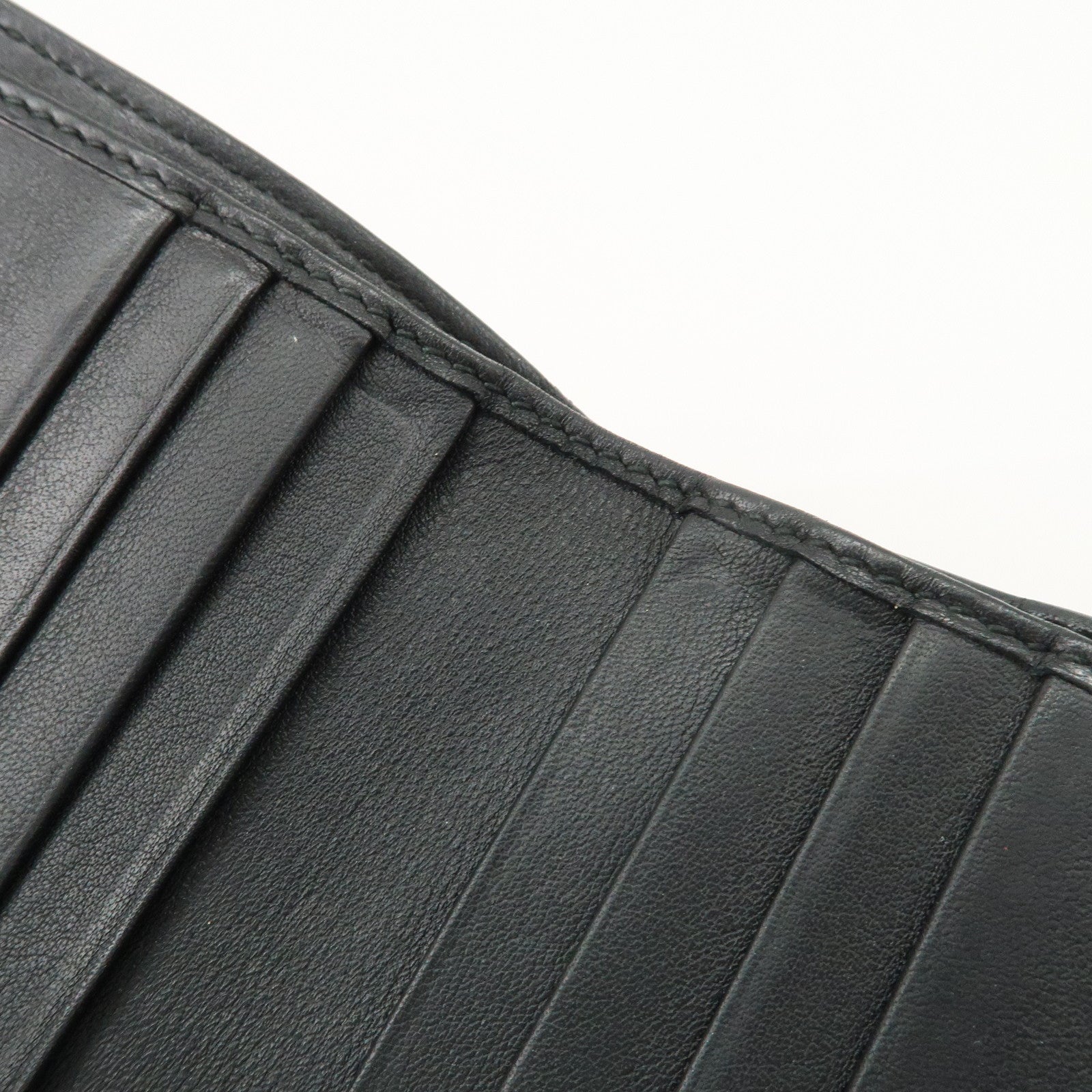 GUCCI Micro Guccissima Leather Compact Bi-fold Wallet Black 544475 Used