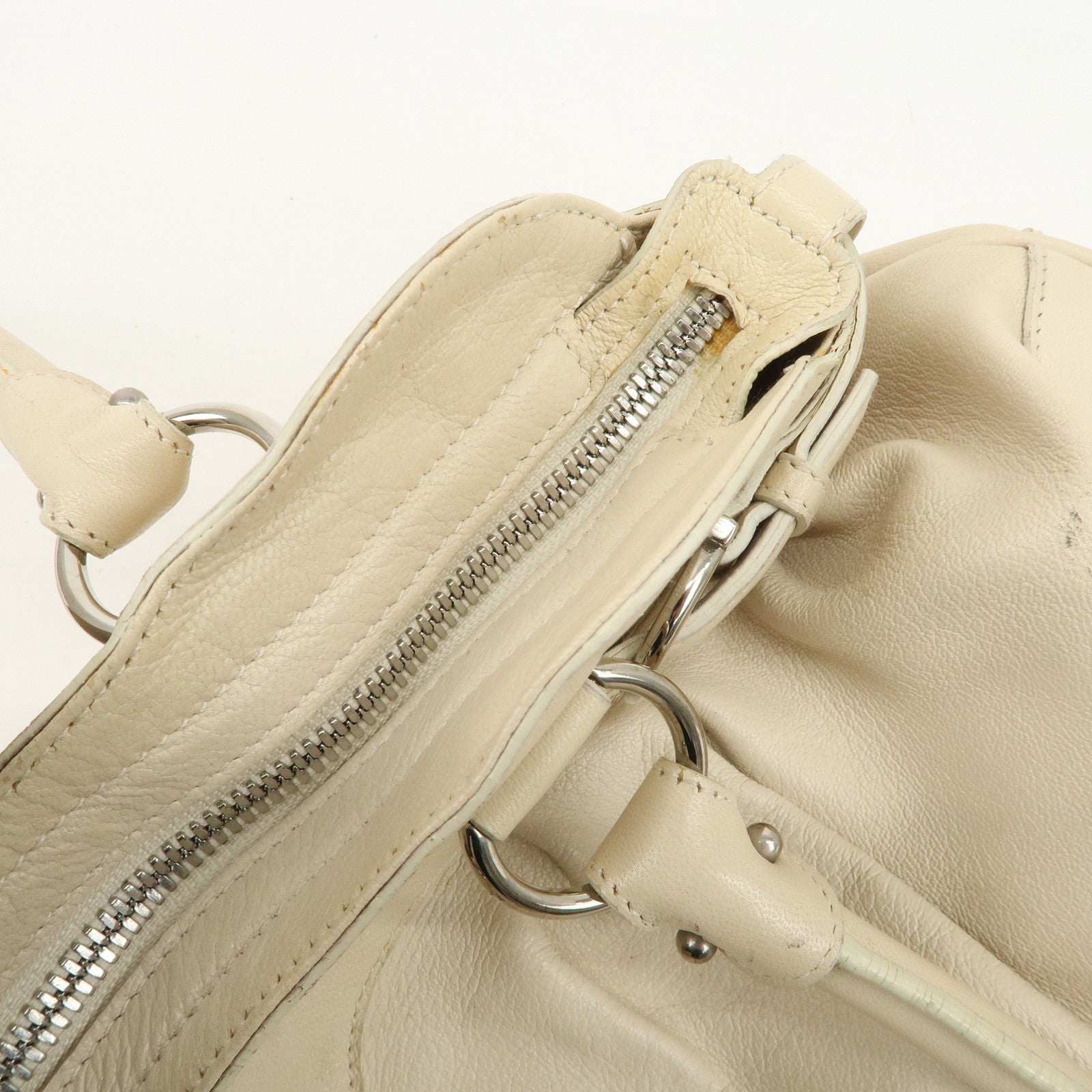 Ferragamo Gancini Leather Shoulder Bag Hand Bag Ivory Silver Hardware Used