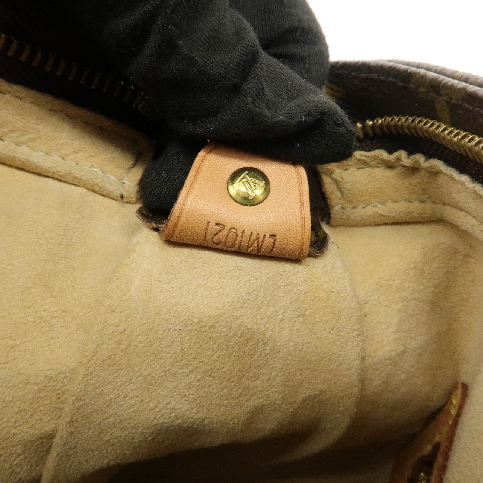 Louis Vuitton Monogram Looping GM Shoulder Bag M51145