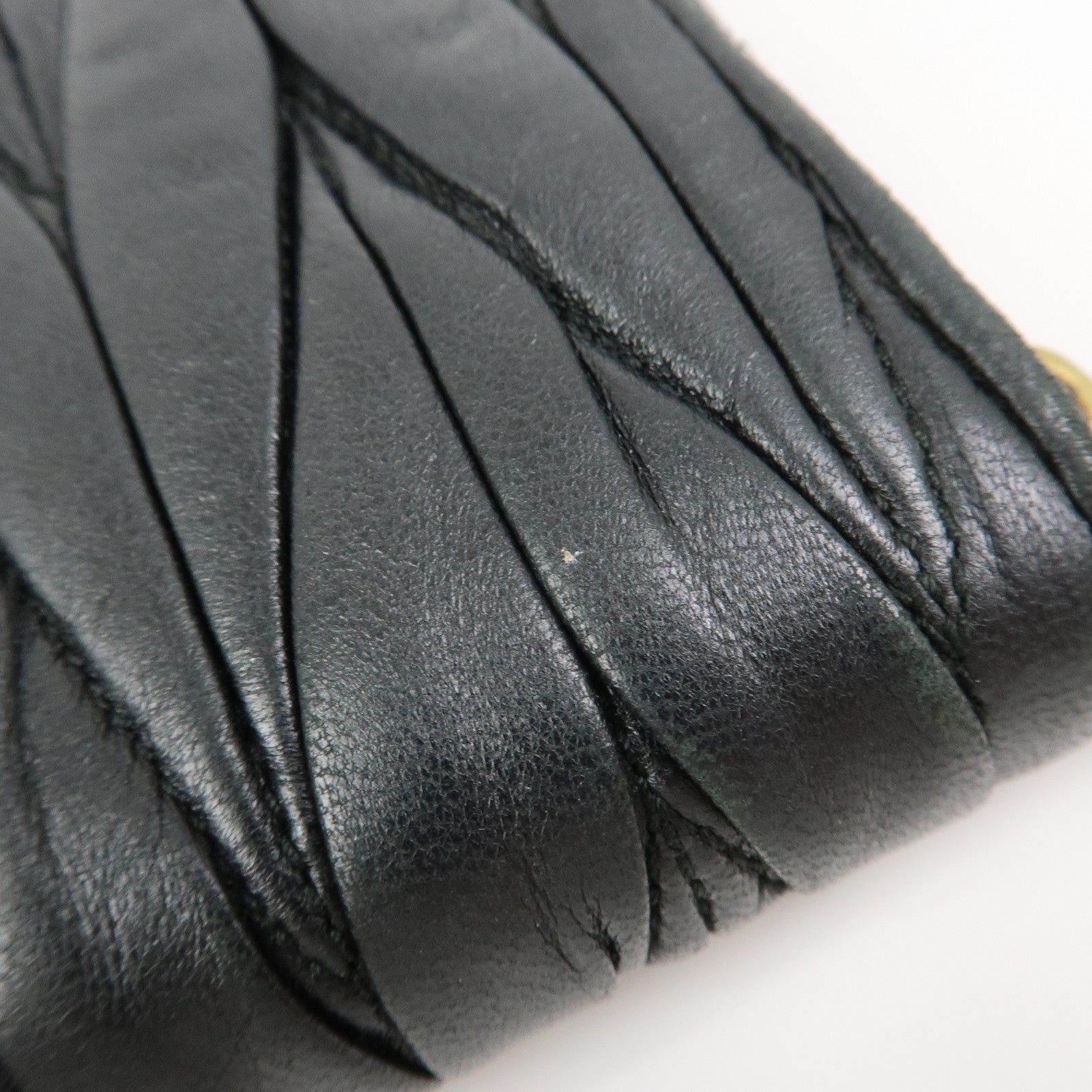 MIU MIU Matelasse Nappa Leather Zippy Long Wallet Black