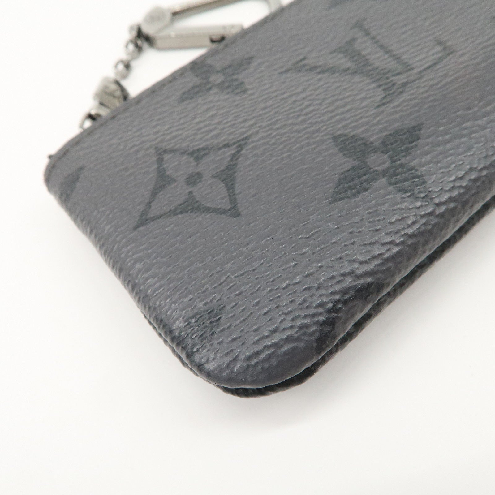 Louis Vuitton Monogram Eclipse Reverse Pochette Cles M80905