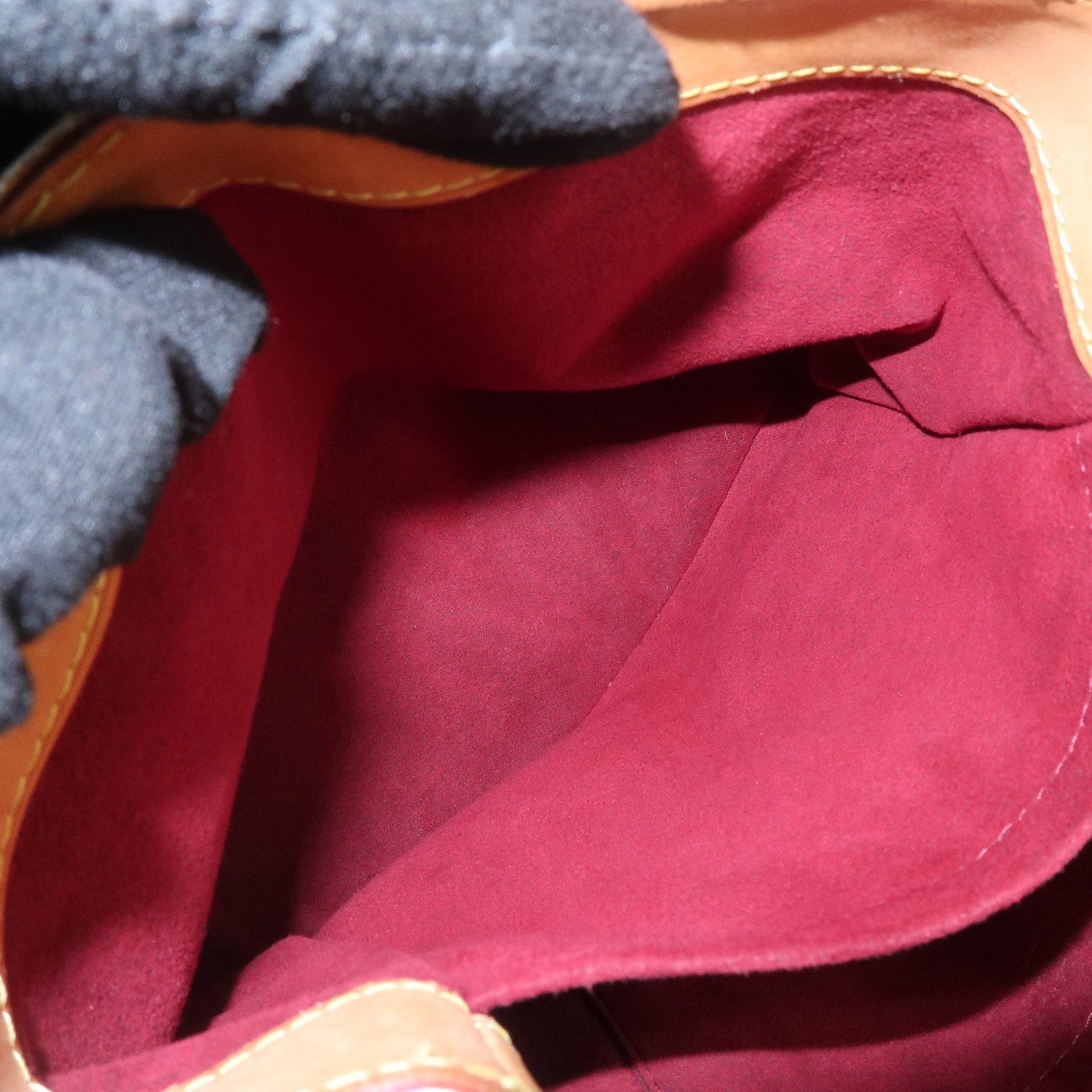 Louis Vuitton Monogram Multicolor Audra Hand Bag Blanc M40047