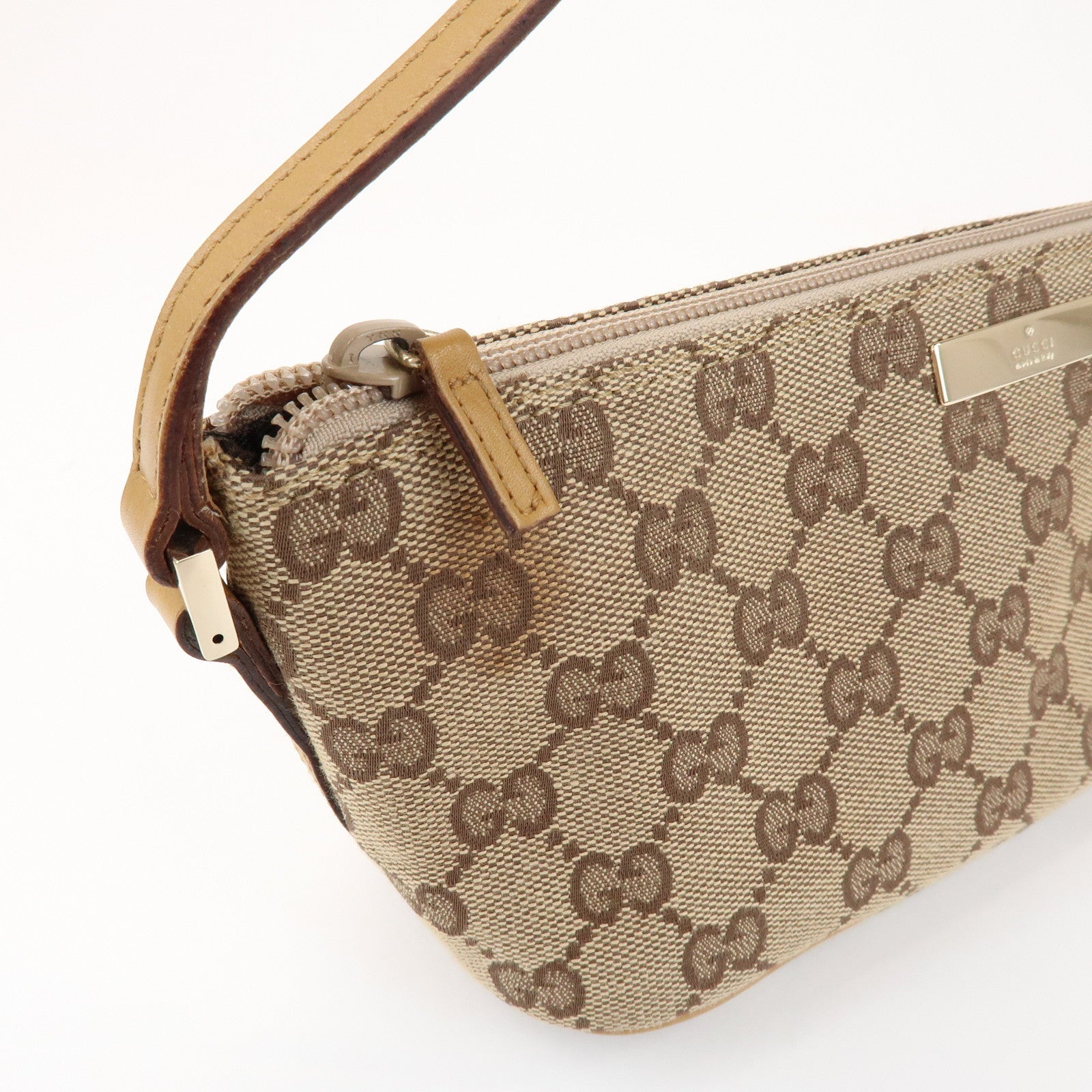 GUCCI Boat Bag GG Canvas Leather Accessory Pouch Hand Bag 039・1103