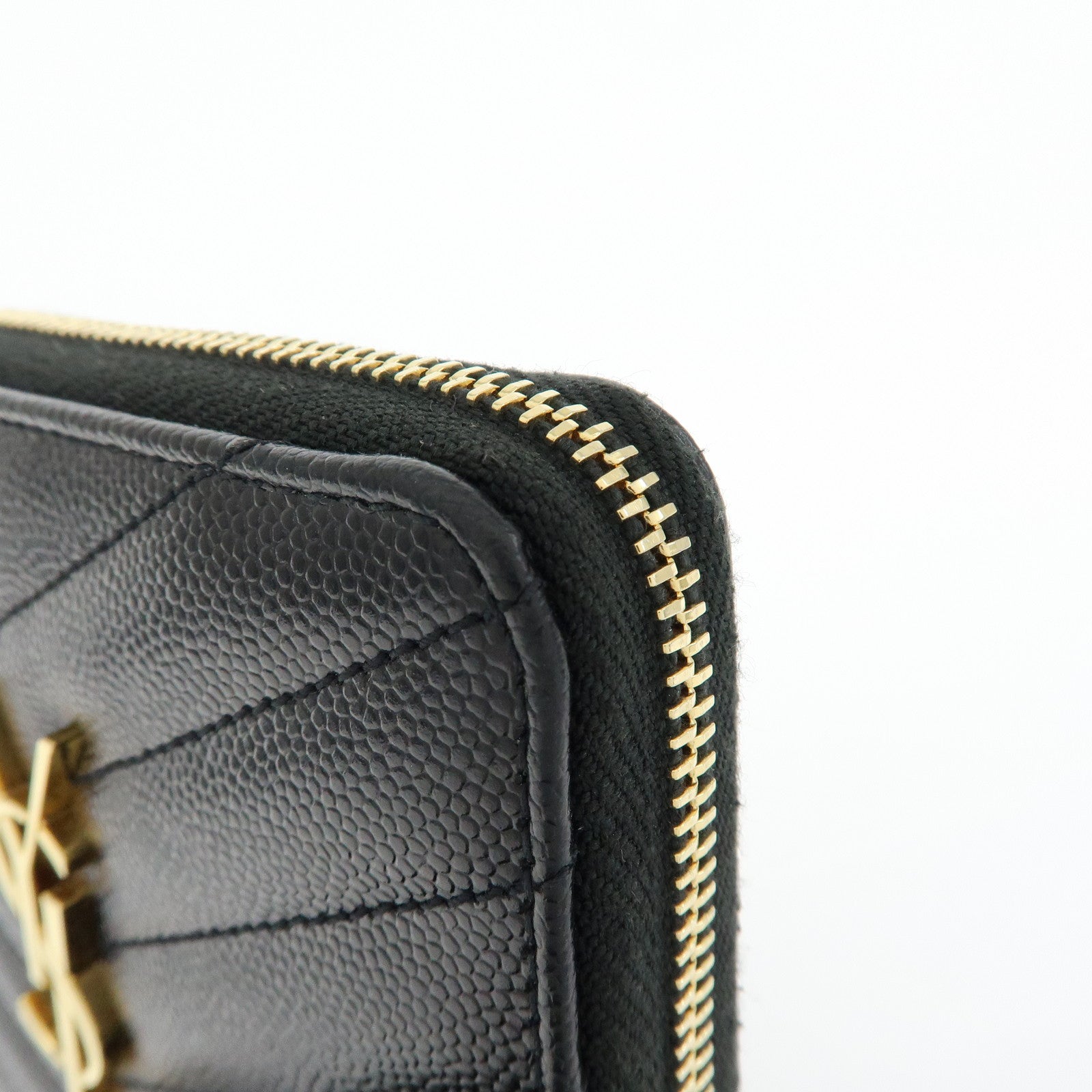 SAINT LAURENT PARIS Cassandra Leather Compact Wallet Black