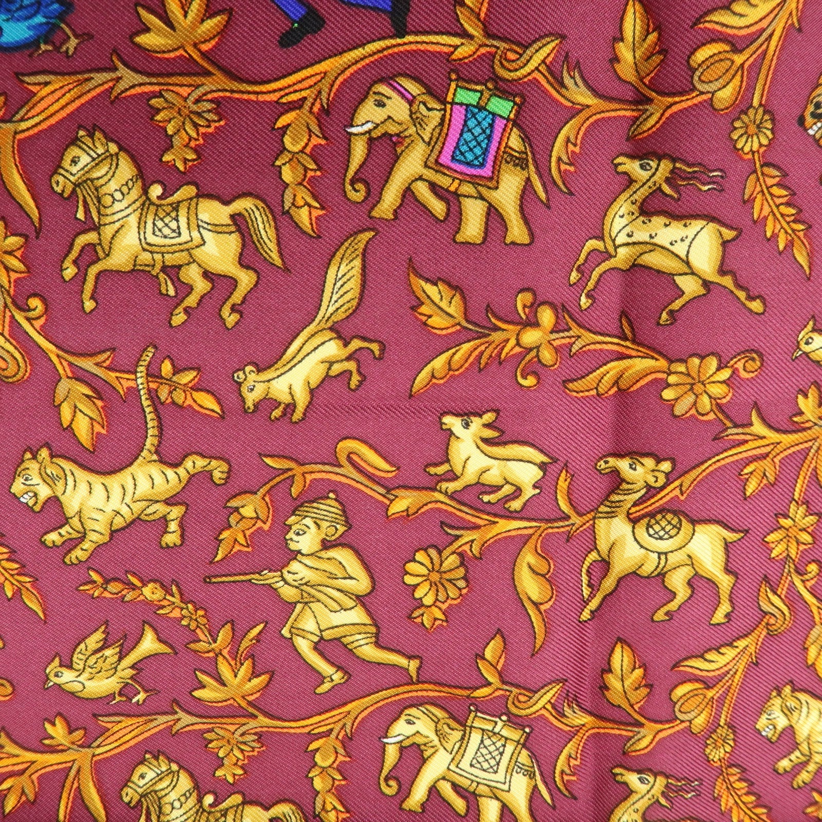 HERMES Carre 90 Silk 100% Scarf CHASSE EN INDE Bordeaux