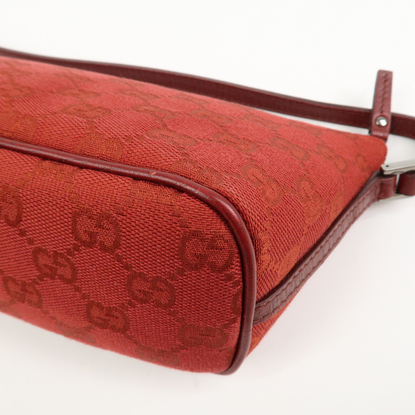 GUCCI Boat Bag GG Canvas Leather Hand Bag Pouch Red 07198