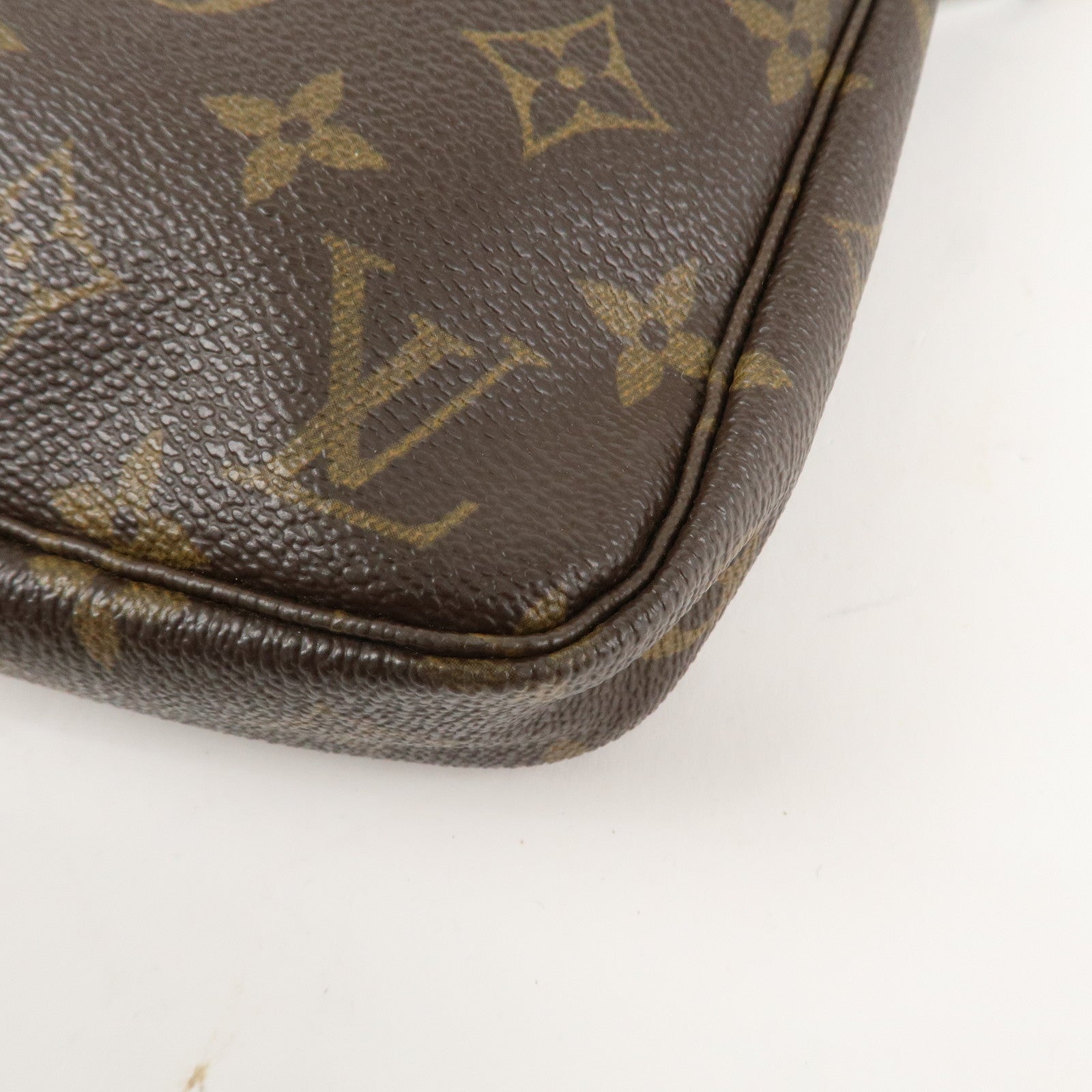 Louis Vuitton Monogram Pochette Accessoires Pouch M51980 Used