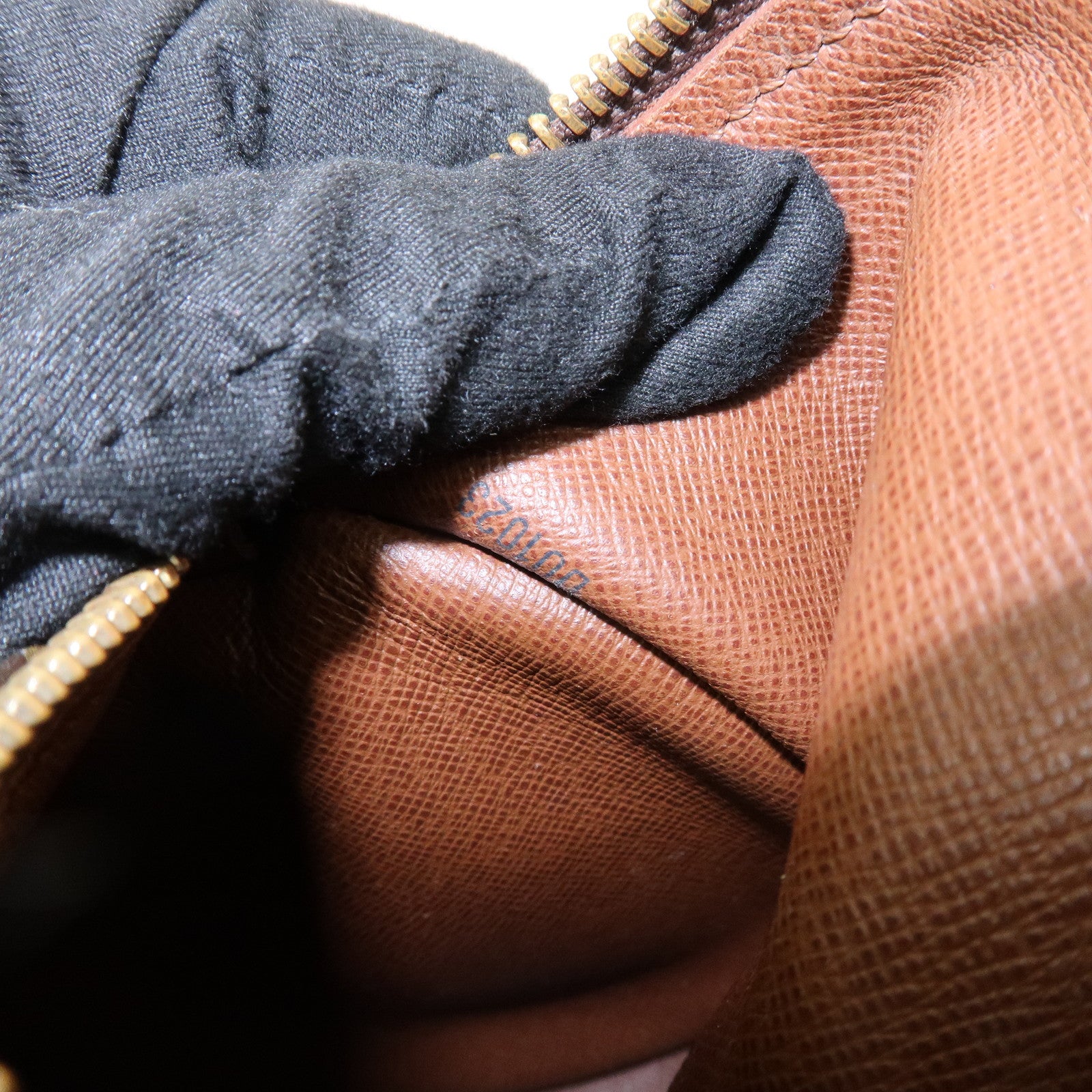 Louis Vuitton Monogram Papillon 26 Hand Bag Brown M51386