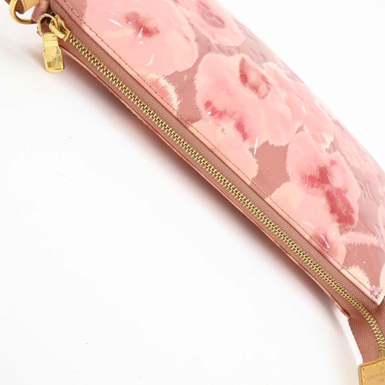 Louis Vuitton Vernis Archipel Ikat Flower Shoulder Bag Pink M90043