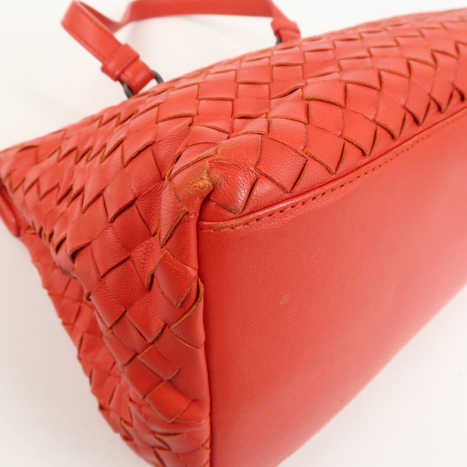 BOTTEGA VENETA Intrecciato Nappa Leather Hand Bag Red