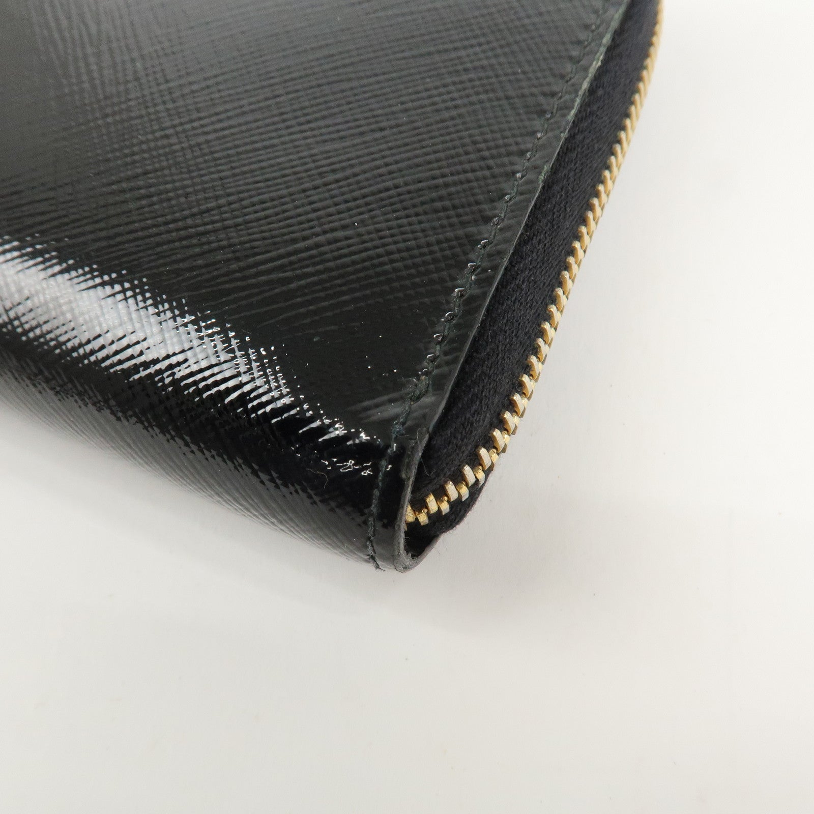 PRADA Logo Saffiano Vernis Leather Round Zipper Long Wallet 1ML506 Used