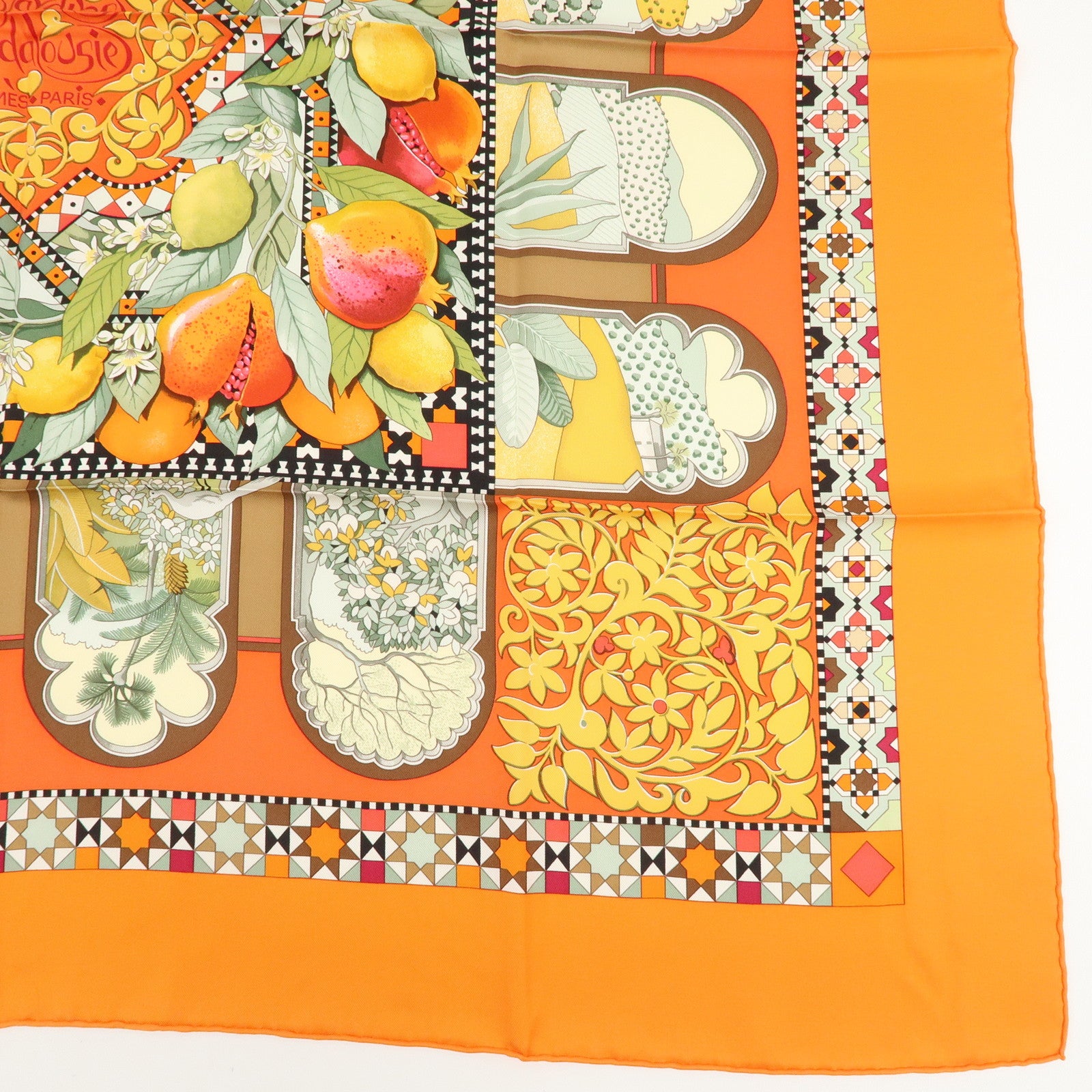 HERMES Carre 90 Silk 100% Les Jardins d’ Andalousie Scarf Oragne