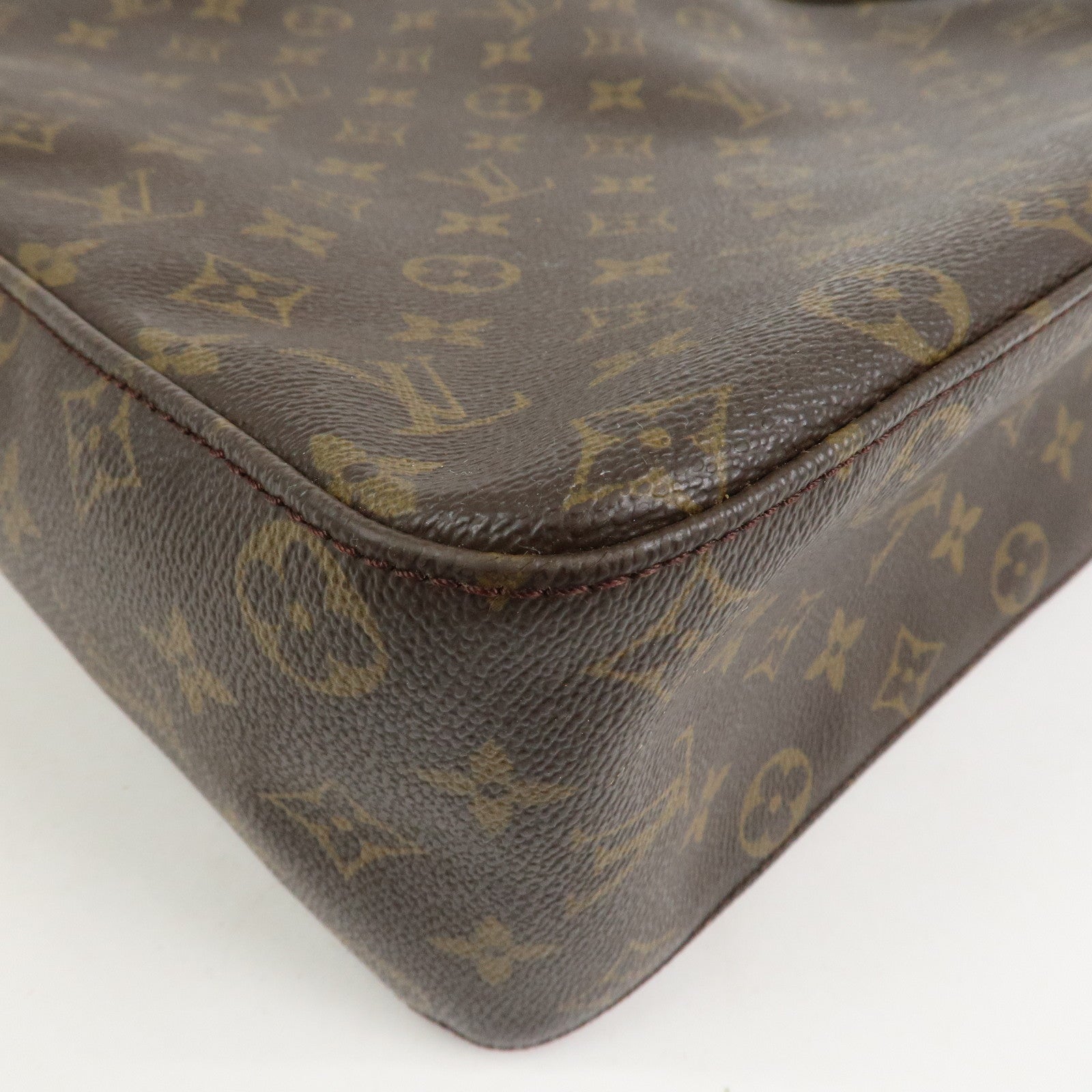 Louis Vuitton Monogram Looping GM Shoulder Bag Bown M51145
