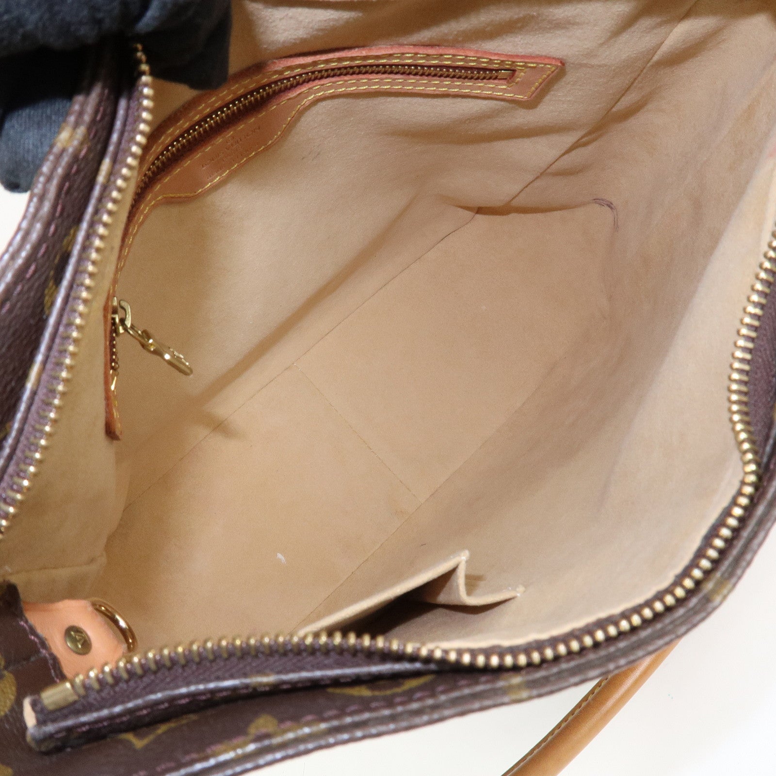 Louis Vuitton Monogram Looping GM Shoulder Bag Bown M51145