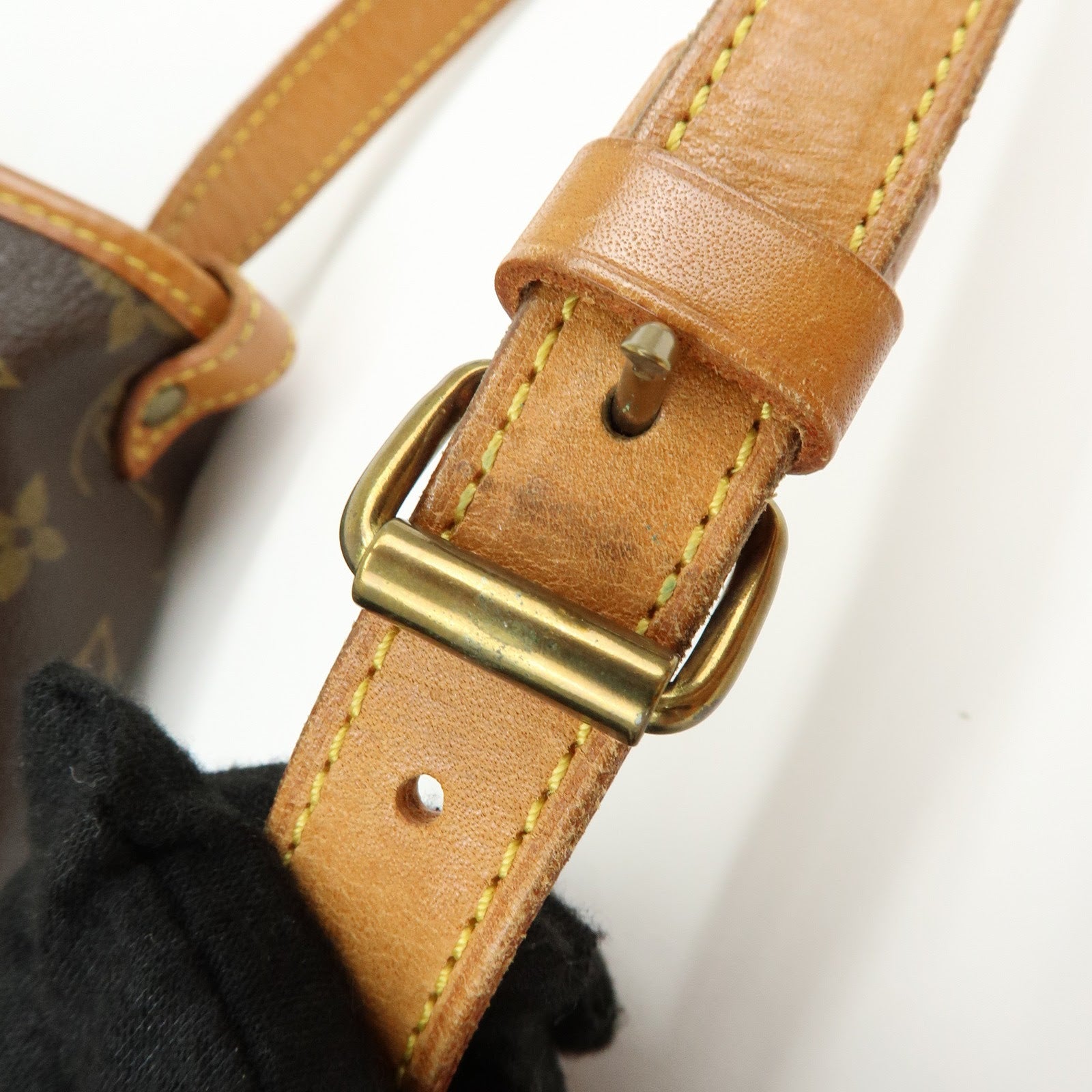 Louis Vuitton Monogram Saumur 30 Shoulder Bag Brown M42256