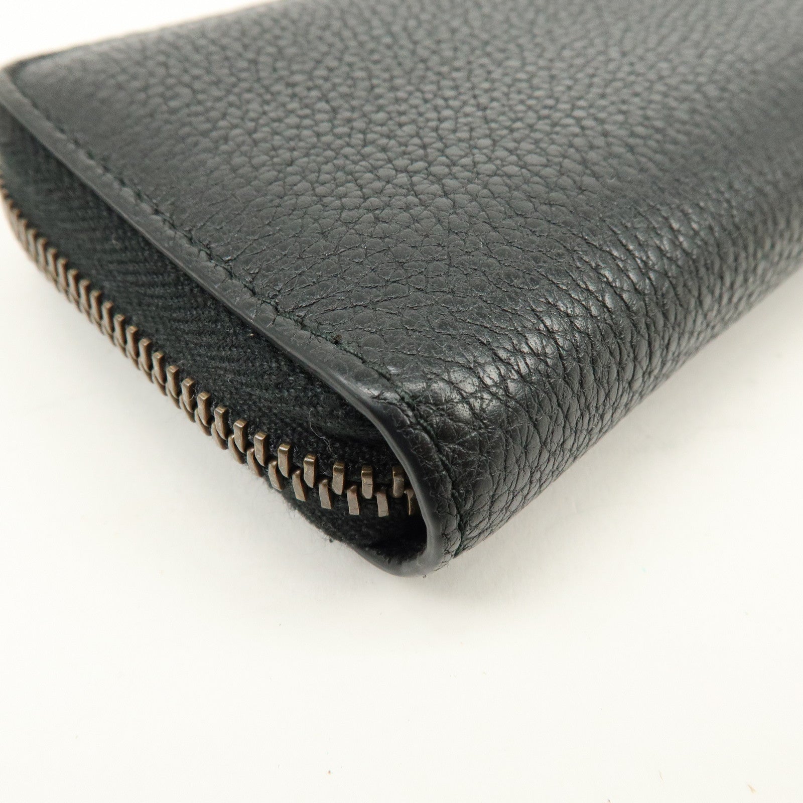 GUCCI Sherry GG Marmont Leather Zippy Card Case Black 496319