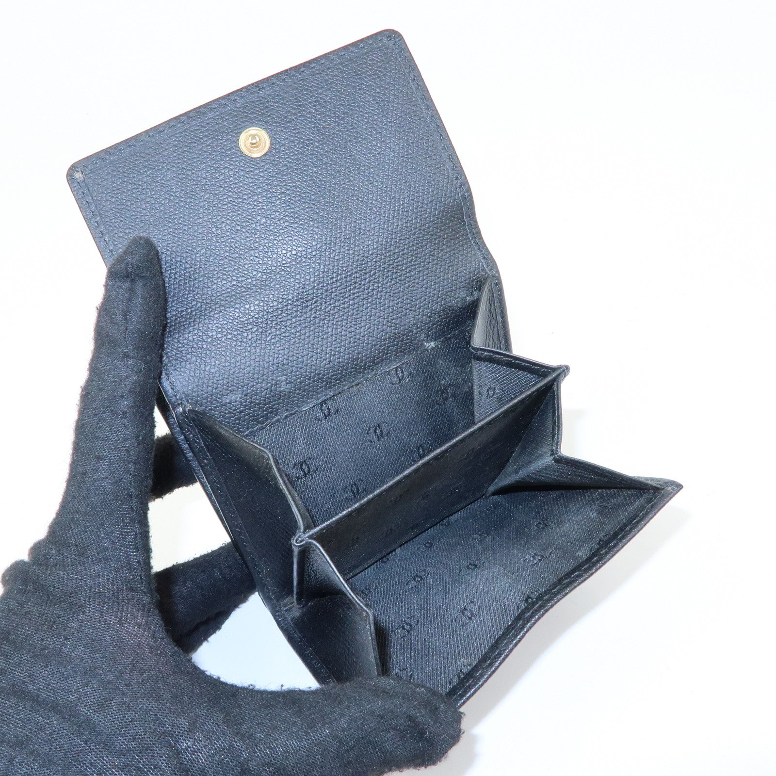 CHANEL COCO Button Calf Leather Compact Wallet Black