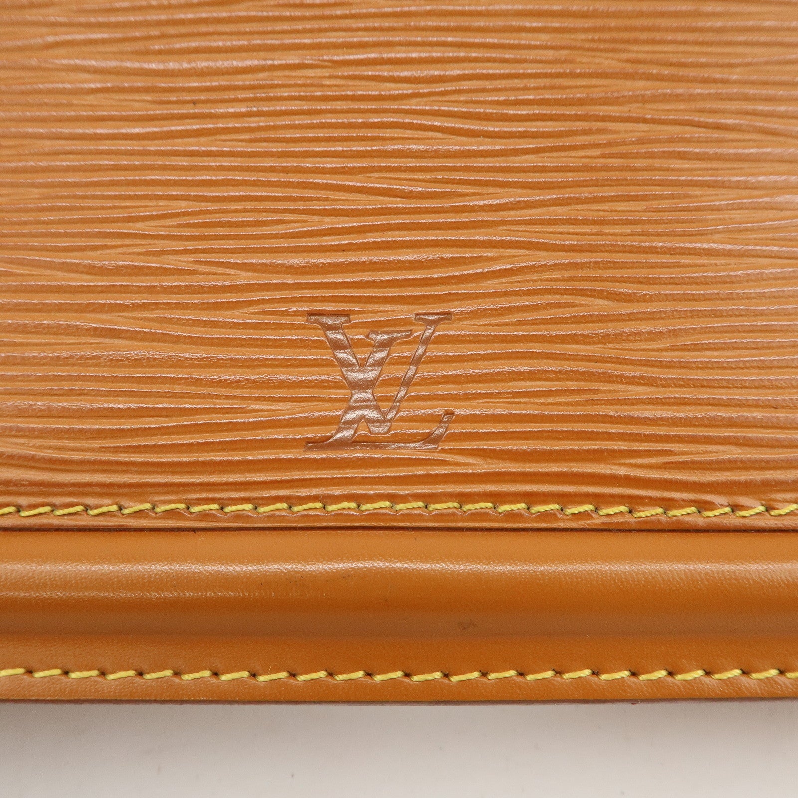 Louis Vuitton Epi Leather Ceinture Tilsitt Waist Bag M52608