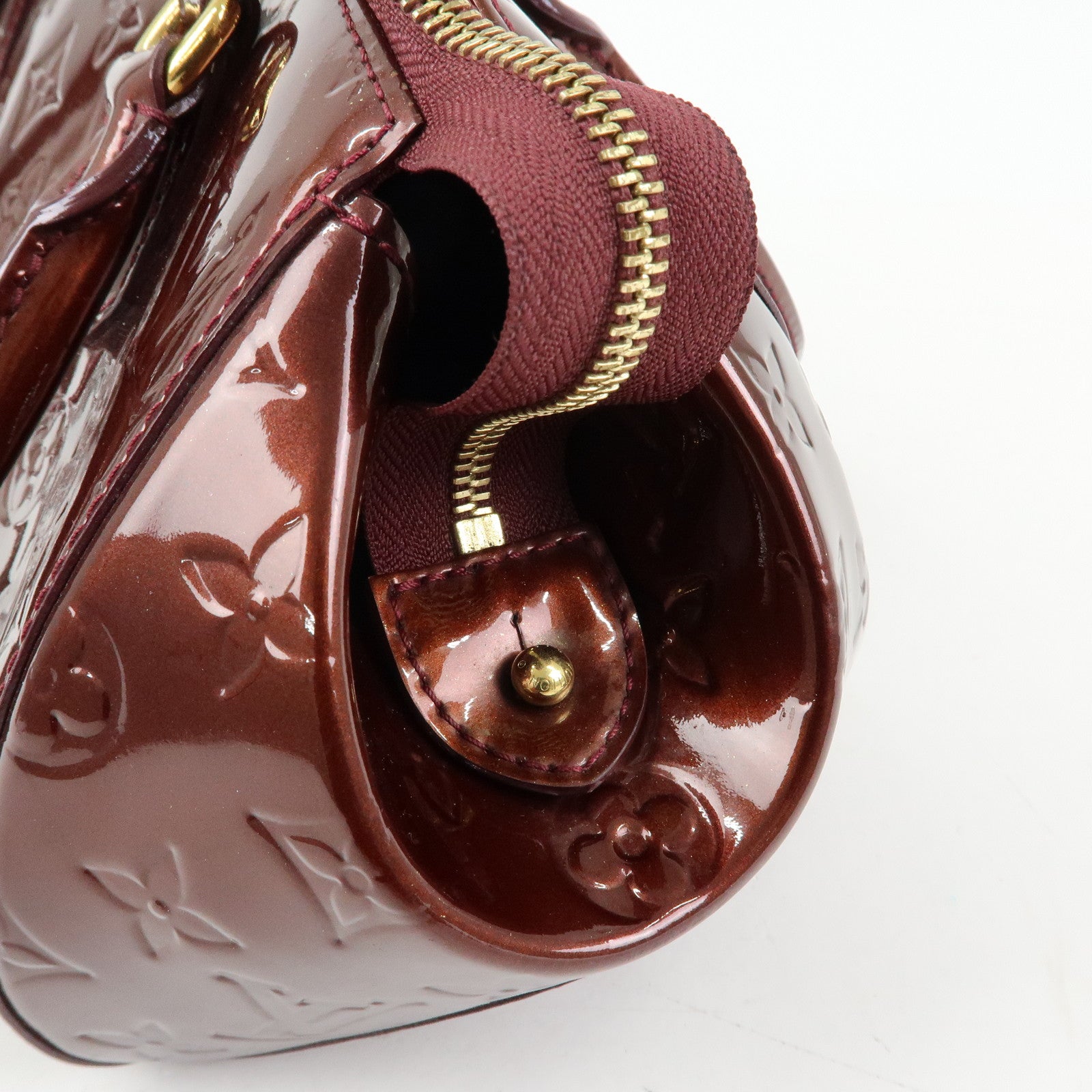 Louis Vuitton Monogram Vernis Sherwood PM Rouge Forvist M91492