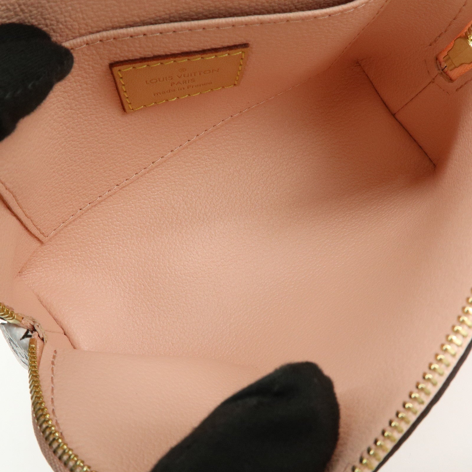 Louis Vuitton Monogram Giant Pochette Cosmetic PM Rouge M67694