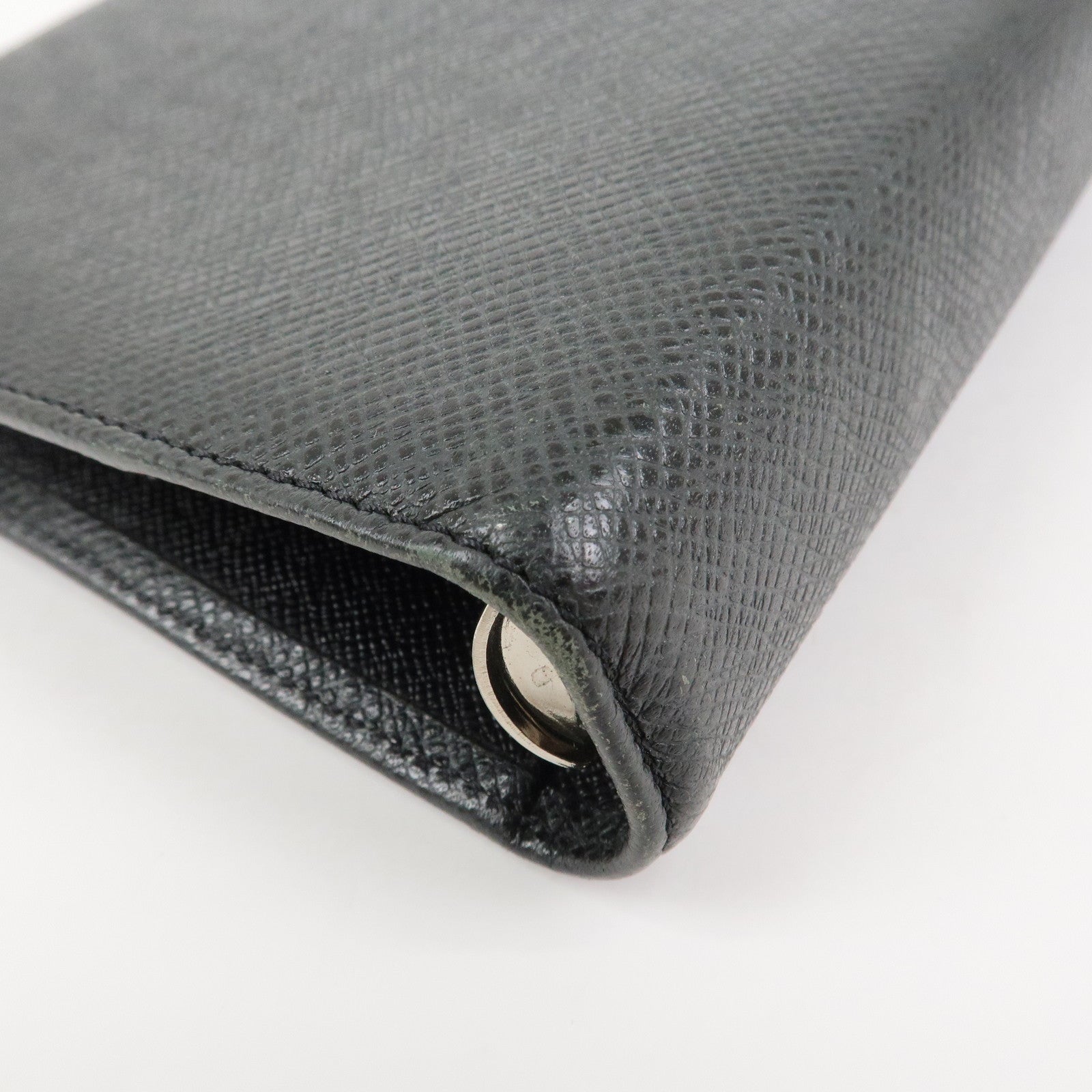 Louis Vuitton Taiga Leather Agenda MM Planner Cover Ardoise R20222