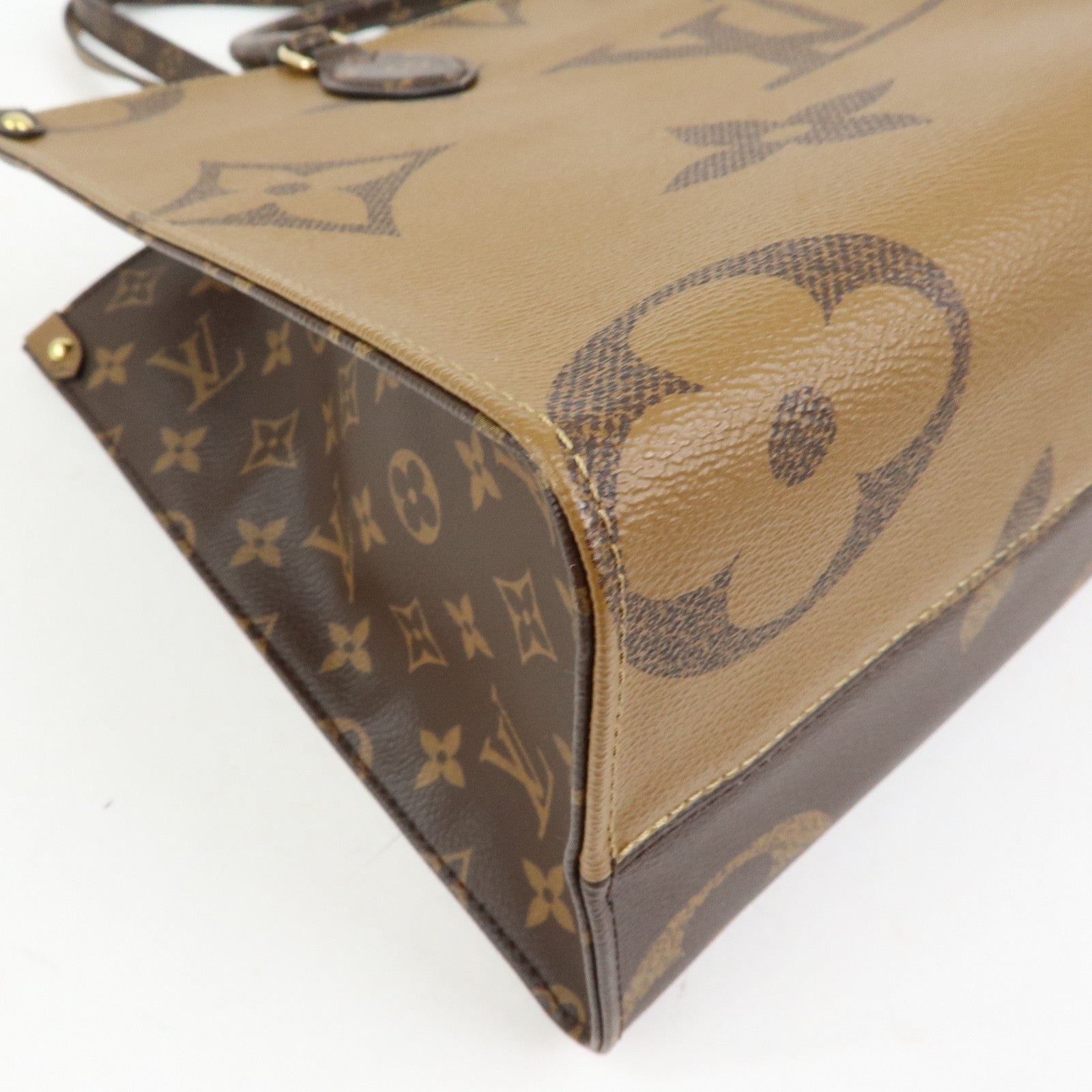 Louis Vuitton Monogram Giant Canvas On The Go MM Hand Bag M45039