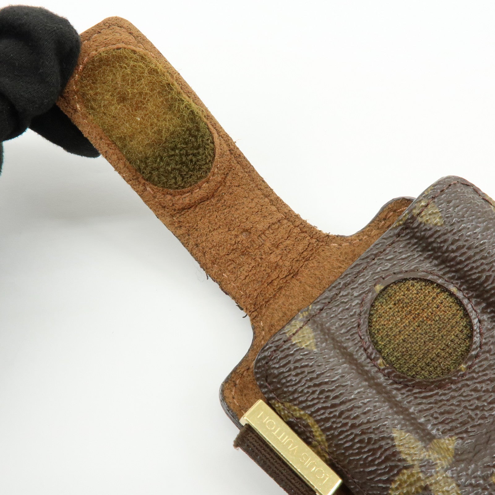 Louis Vuitton Monogram Set of 2 Etui Telephone International GM