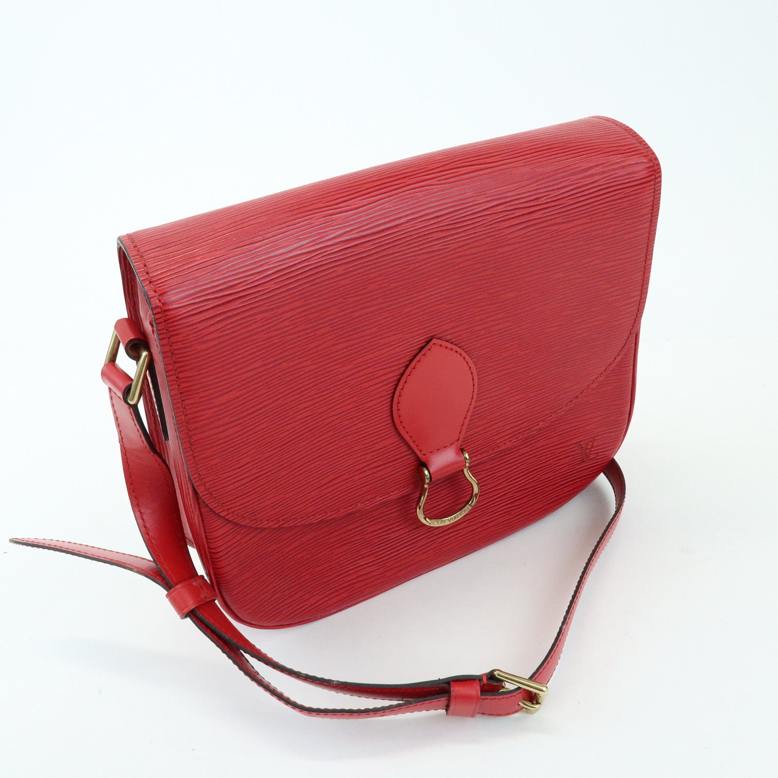 Louis Vuitton Epi Saint Cloud Shoulder Bag Crossbody Bag Red M52197