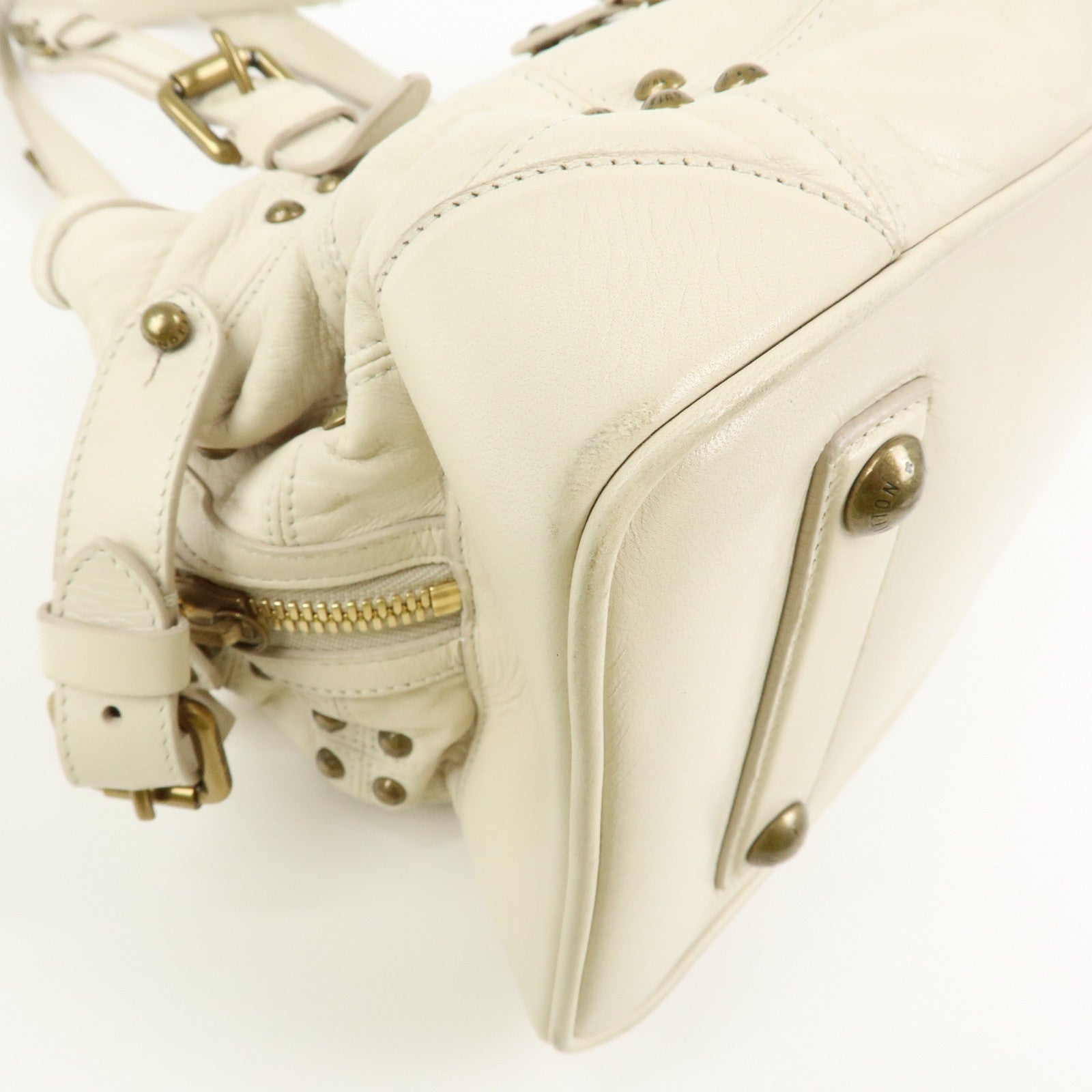 Louis Vuitton Cruise Line Rivet Bag Leather Hand Bag Ecru M95345