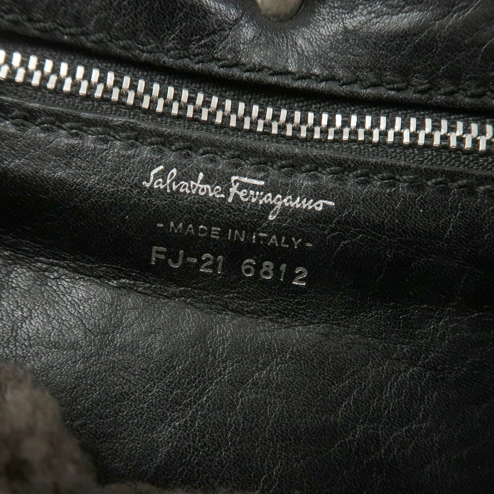 Ferragamo Gancini Mouton Leather Shoulder Bag Hand Bag Black