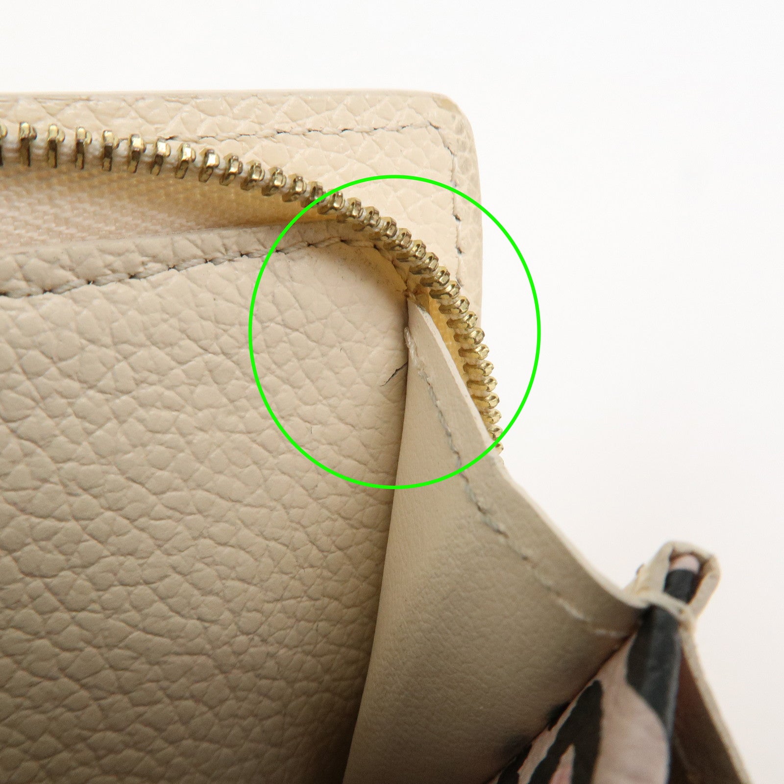 Louis Vuitton Monogram Empreinte Wild At Heart Wallet M80754