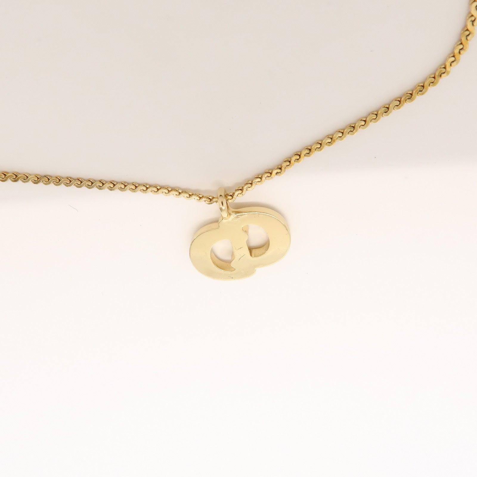 Christian Dior CD Logo Metal Necklace Choker Gold
